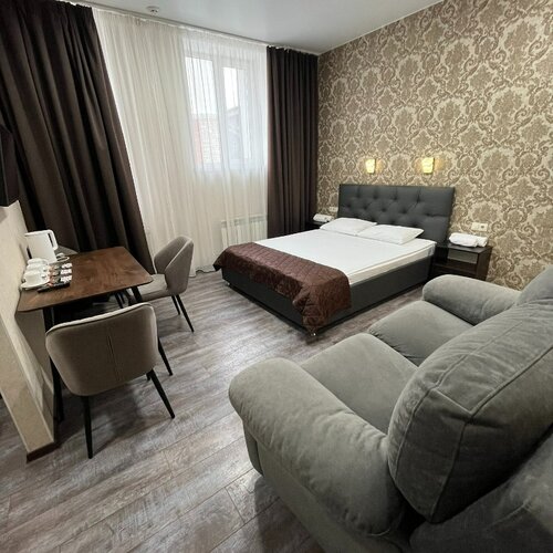 Семейный 106