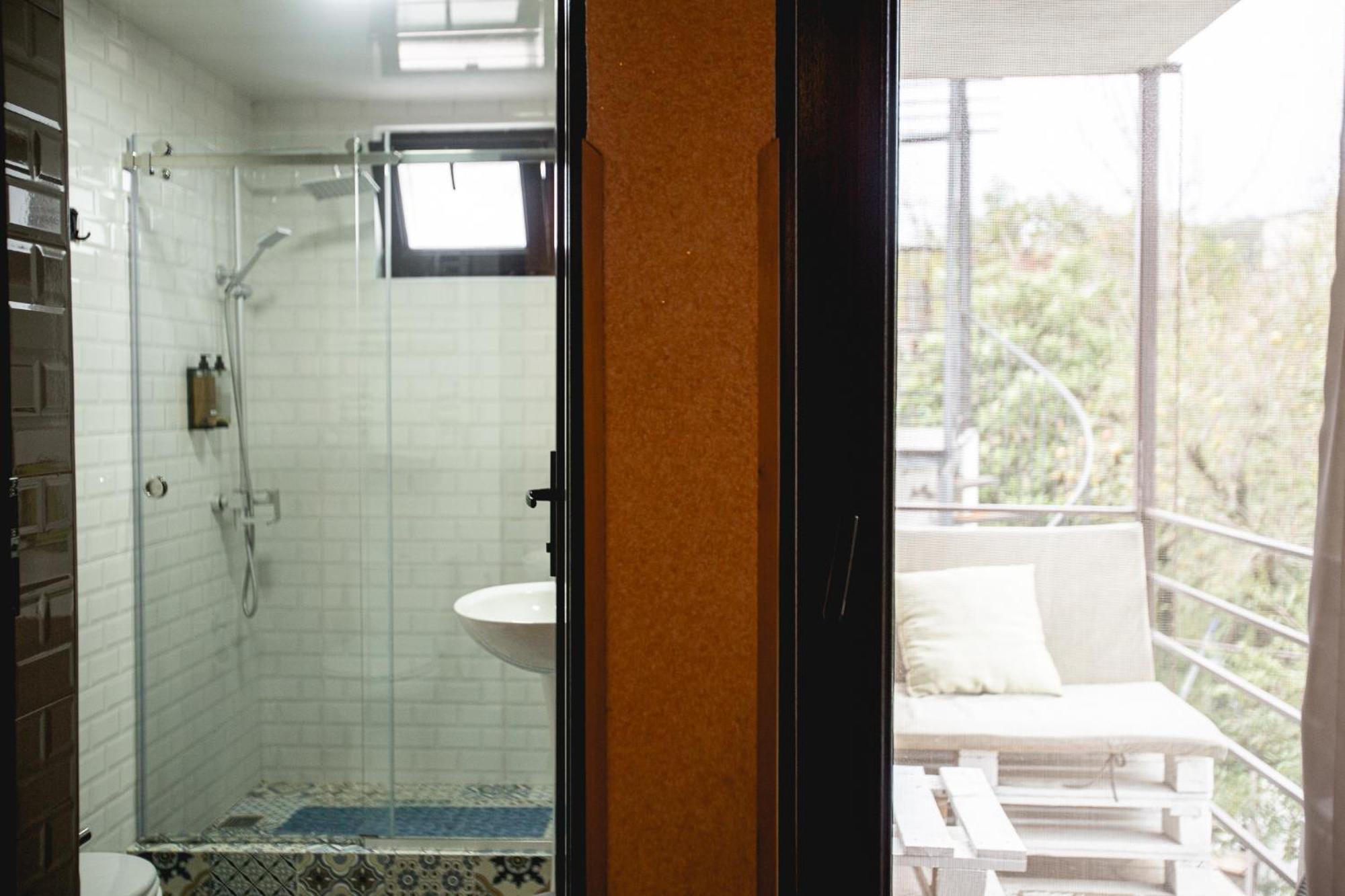 Standard Twin Room with Garden View