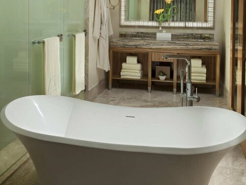 Номер «Делюкс» (Mulia Grandeur Deluxe) в Mulia Resort