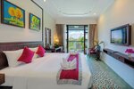 Номер «Делюкс», балкон, вид на реку в Lantana Hoi An Riverside Boutique Hotel