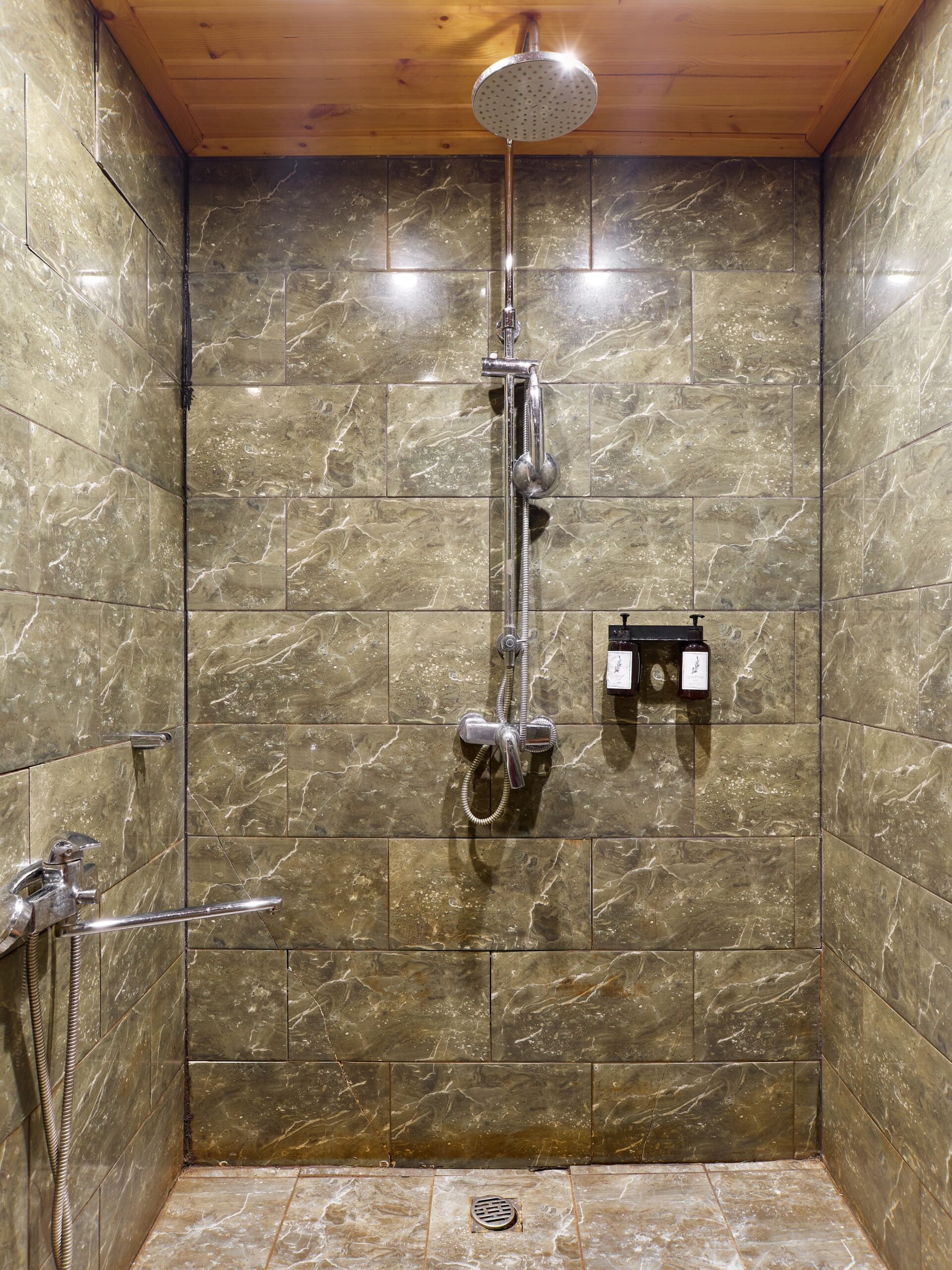 Дом с баней у озера