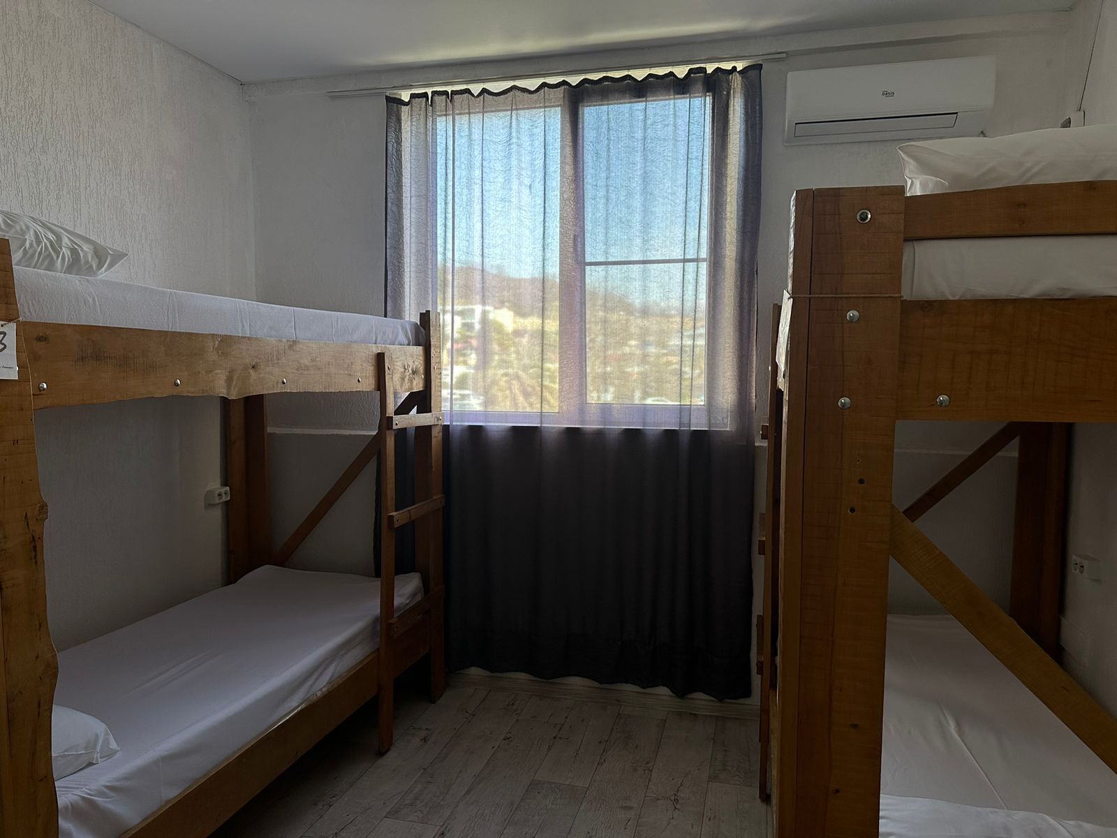 Общий 4-местный номер для мужчин