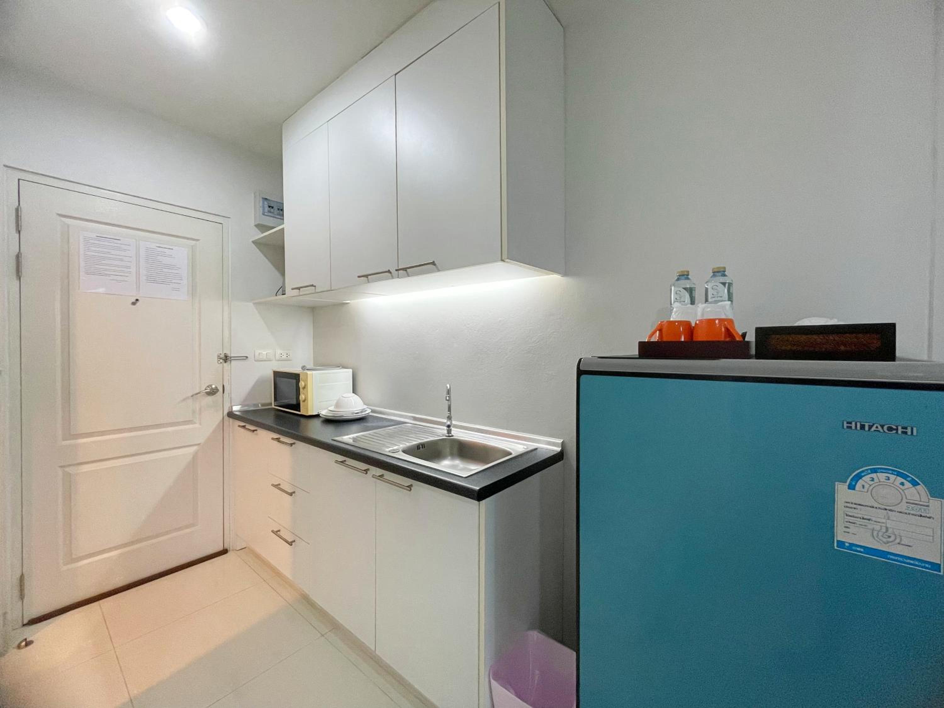 Superior Twin Room with City View