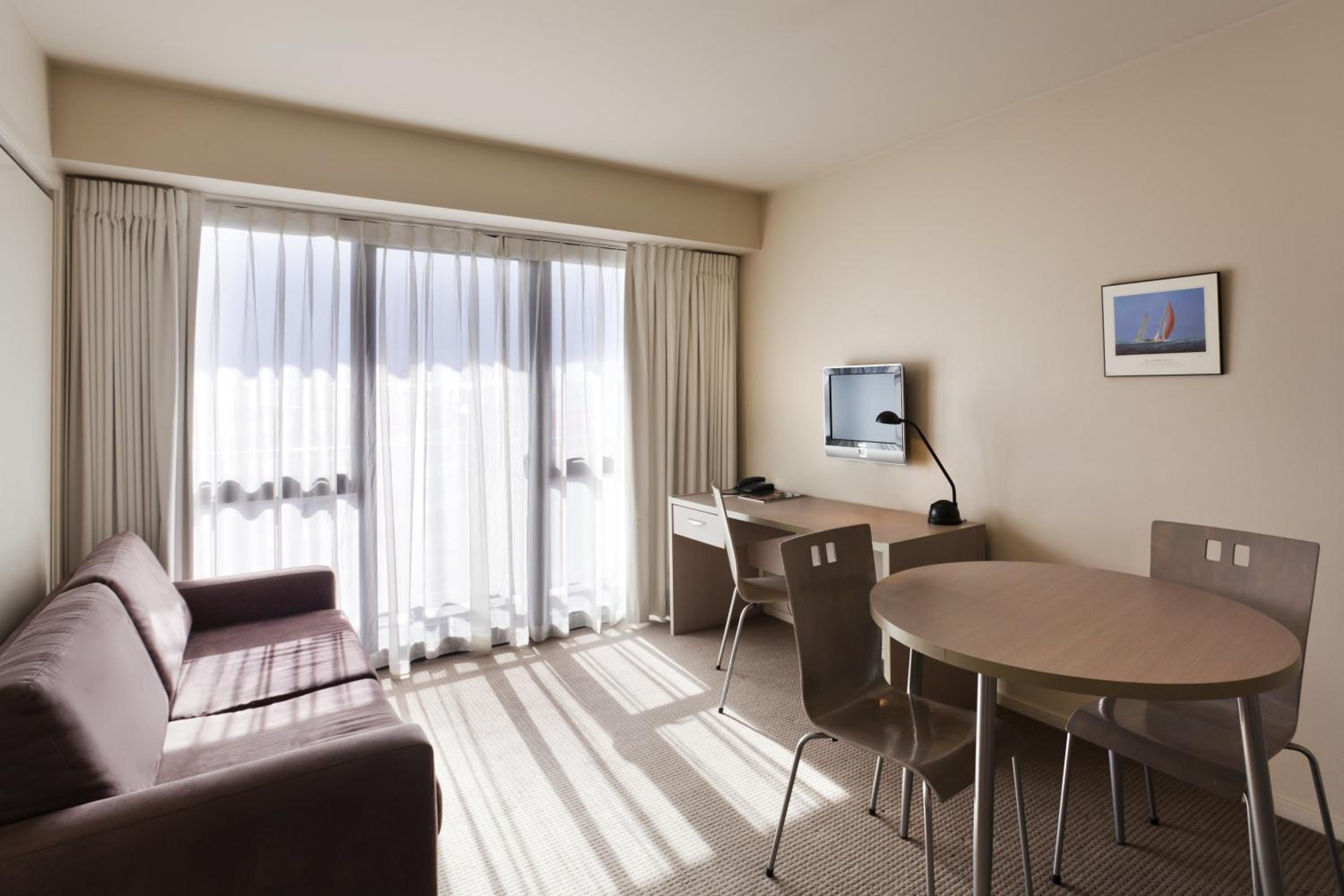 One-Bedroom Suite