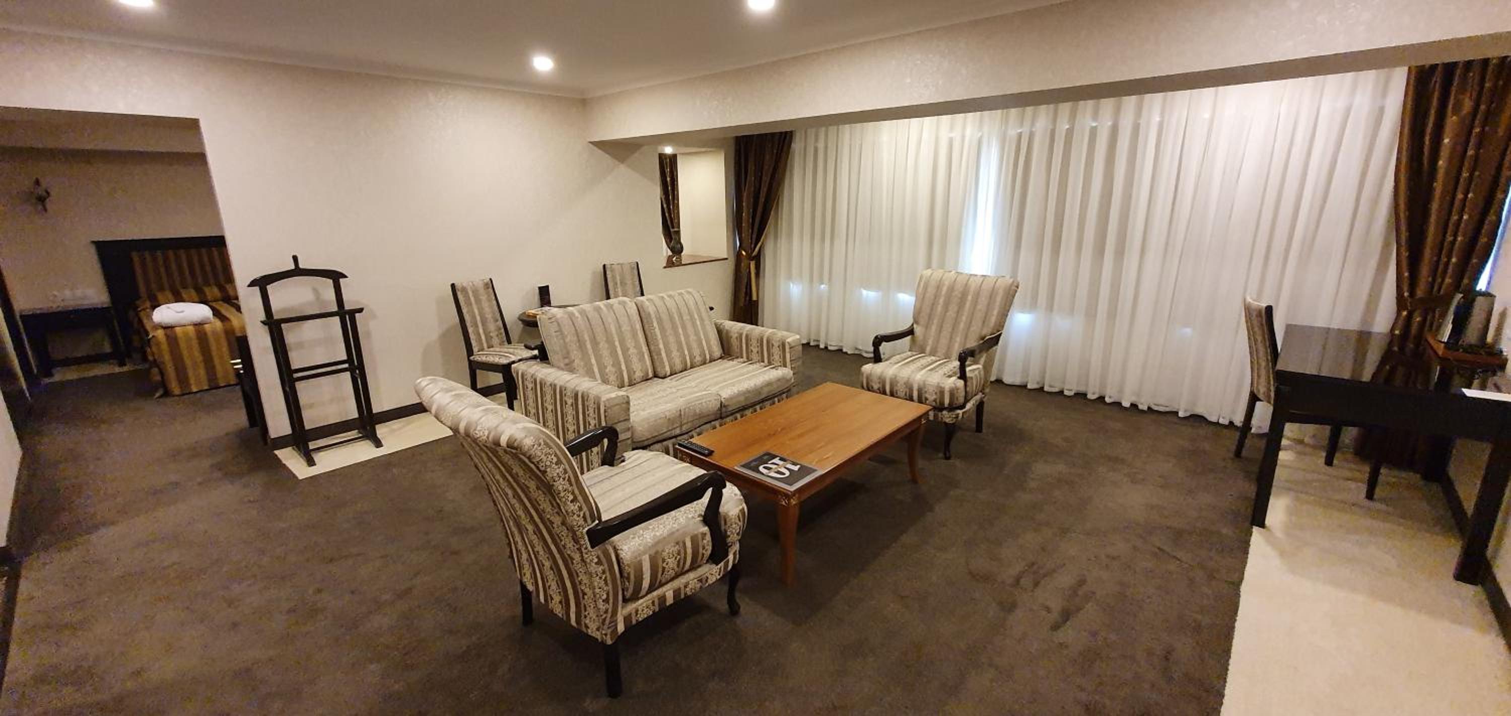 Junior Suite