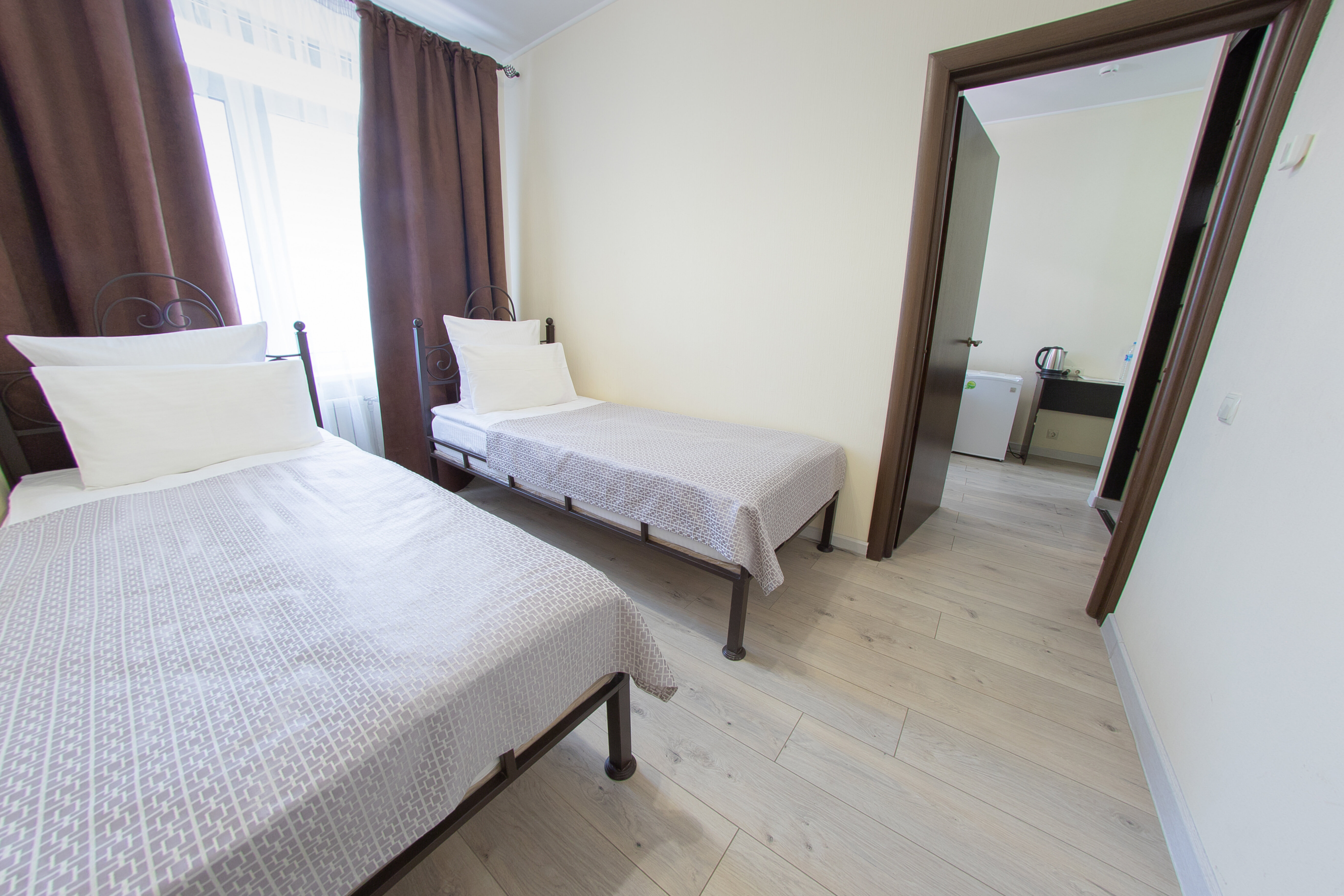 Двухместный номер с 1 кроватью или 2 отдельными кроватями и собственной ванной комнатой