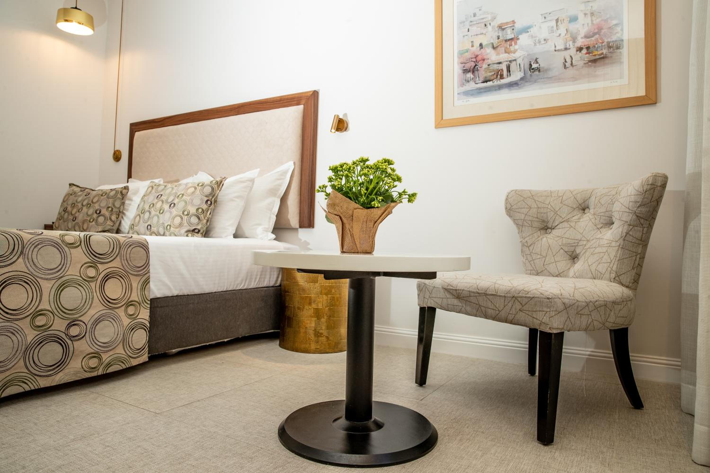 Standard Twin Room