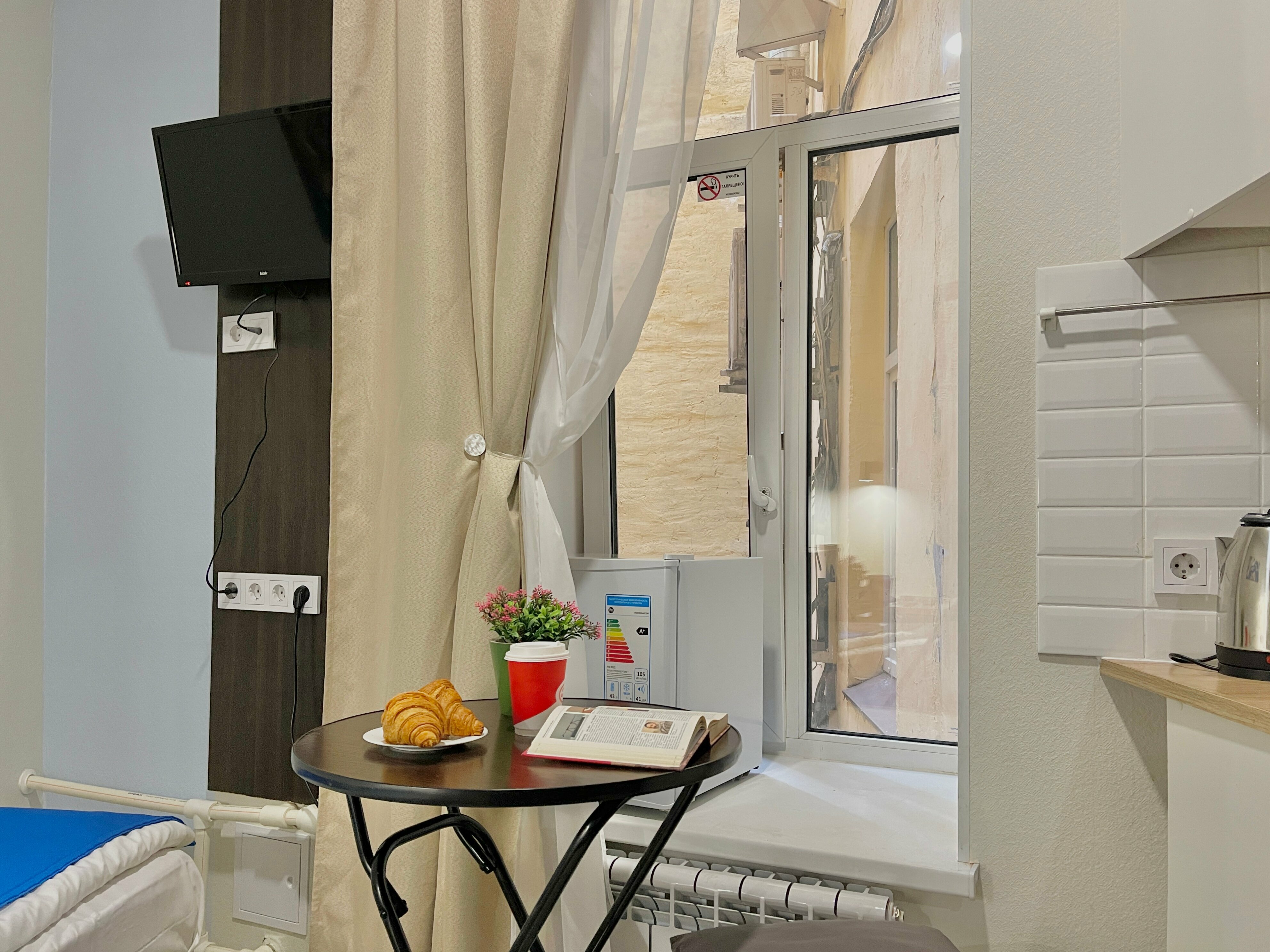 Одноместный номер с окном