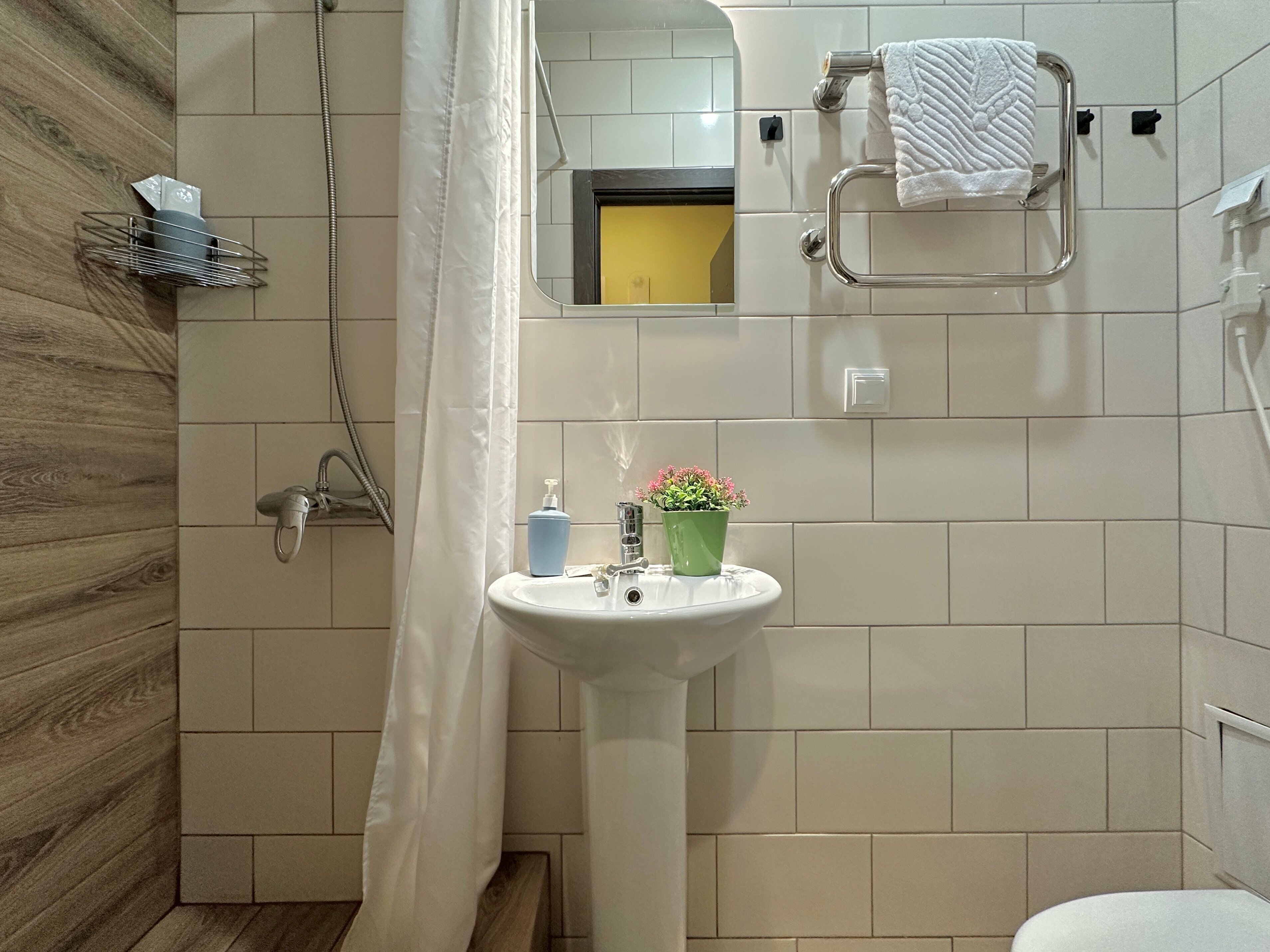 Улучшенный номер с кроватью размера «queen-size»