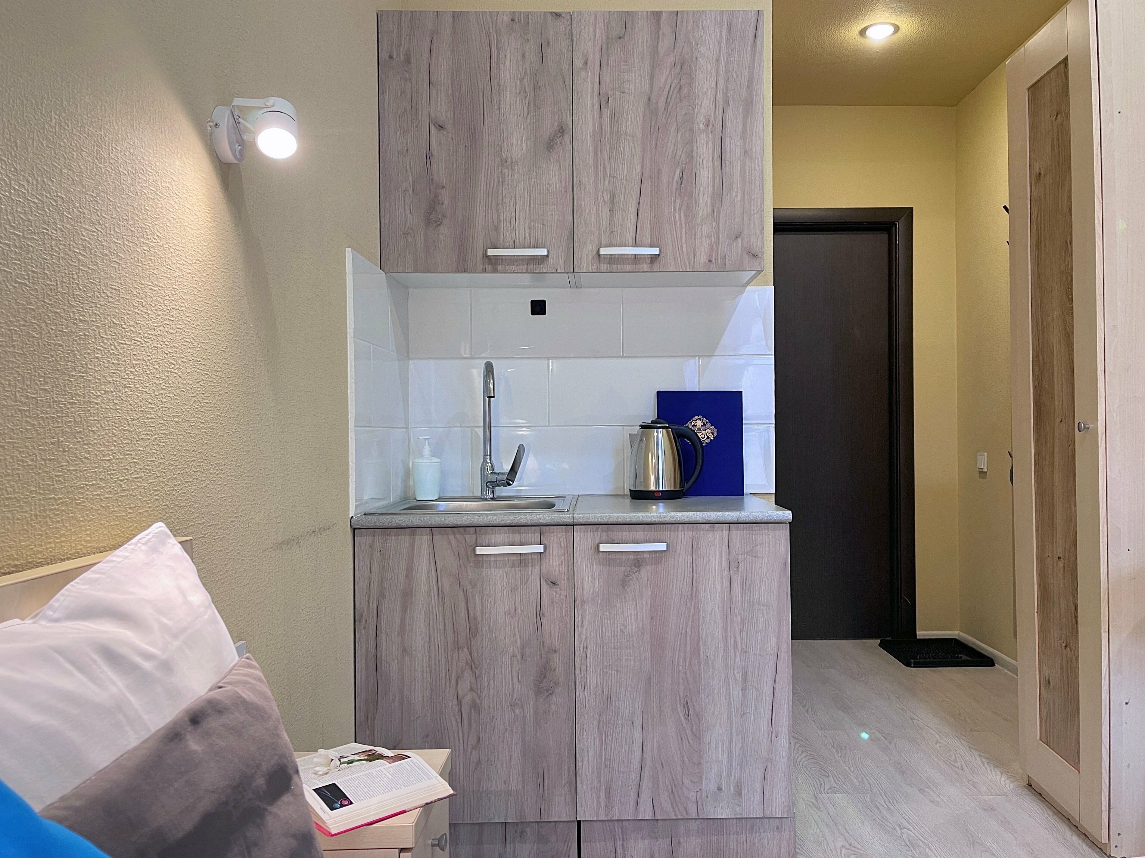 Улучшенный номер с кроватью размера «queen-size»