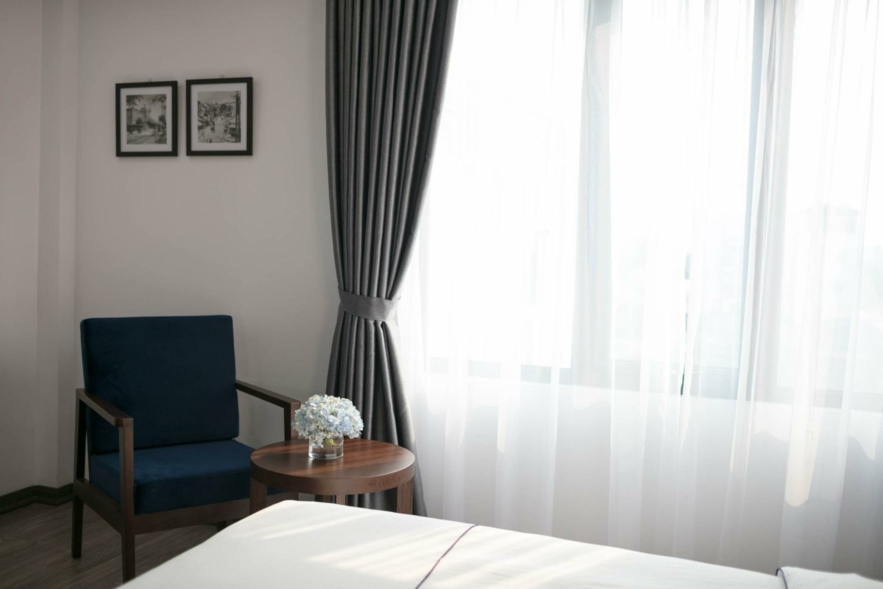 Premier Double or Twin Room with City View