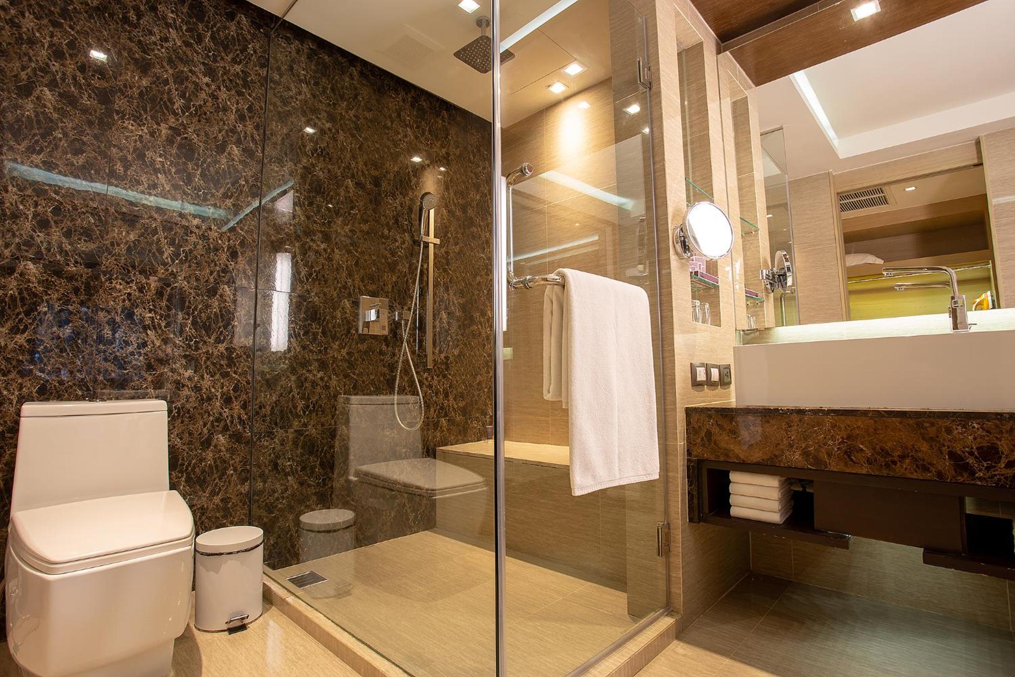 Exclusive Suite