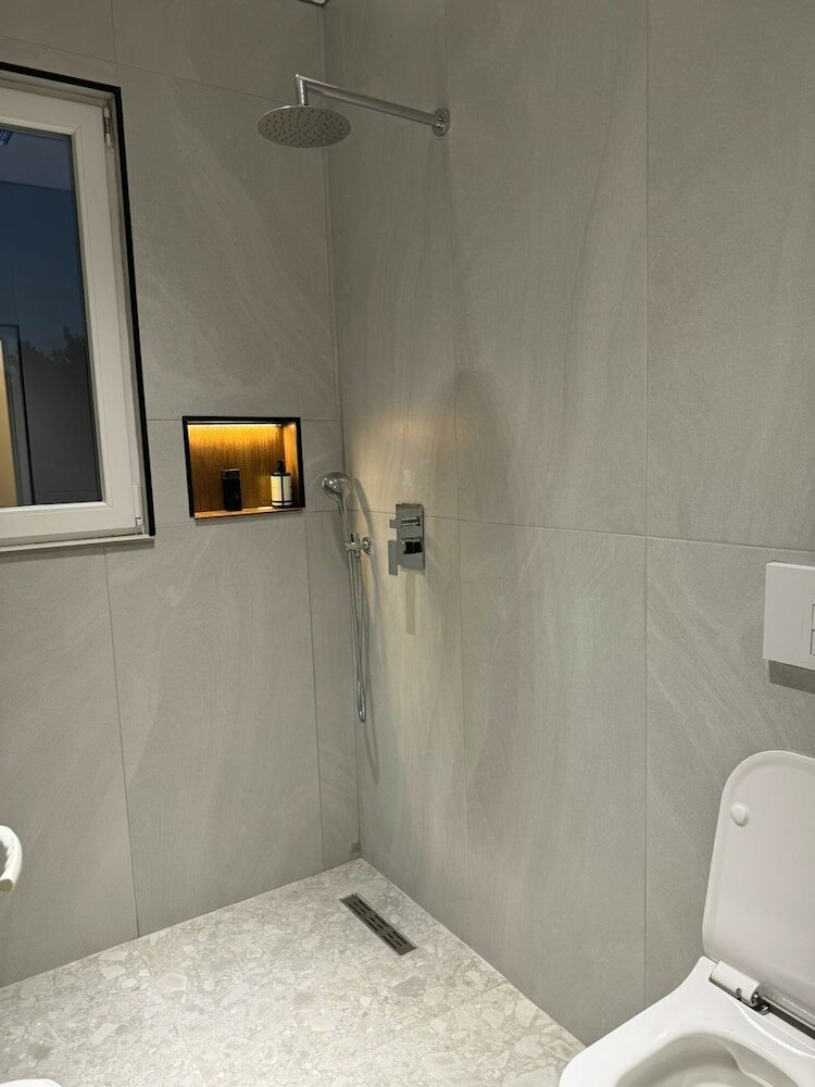 Luxury Suite