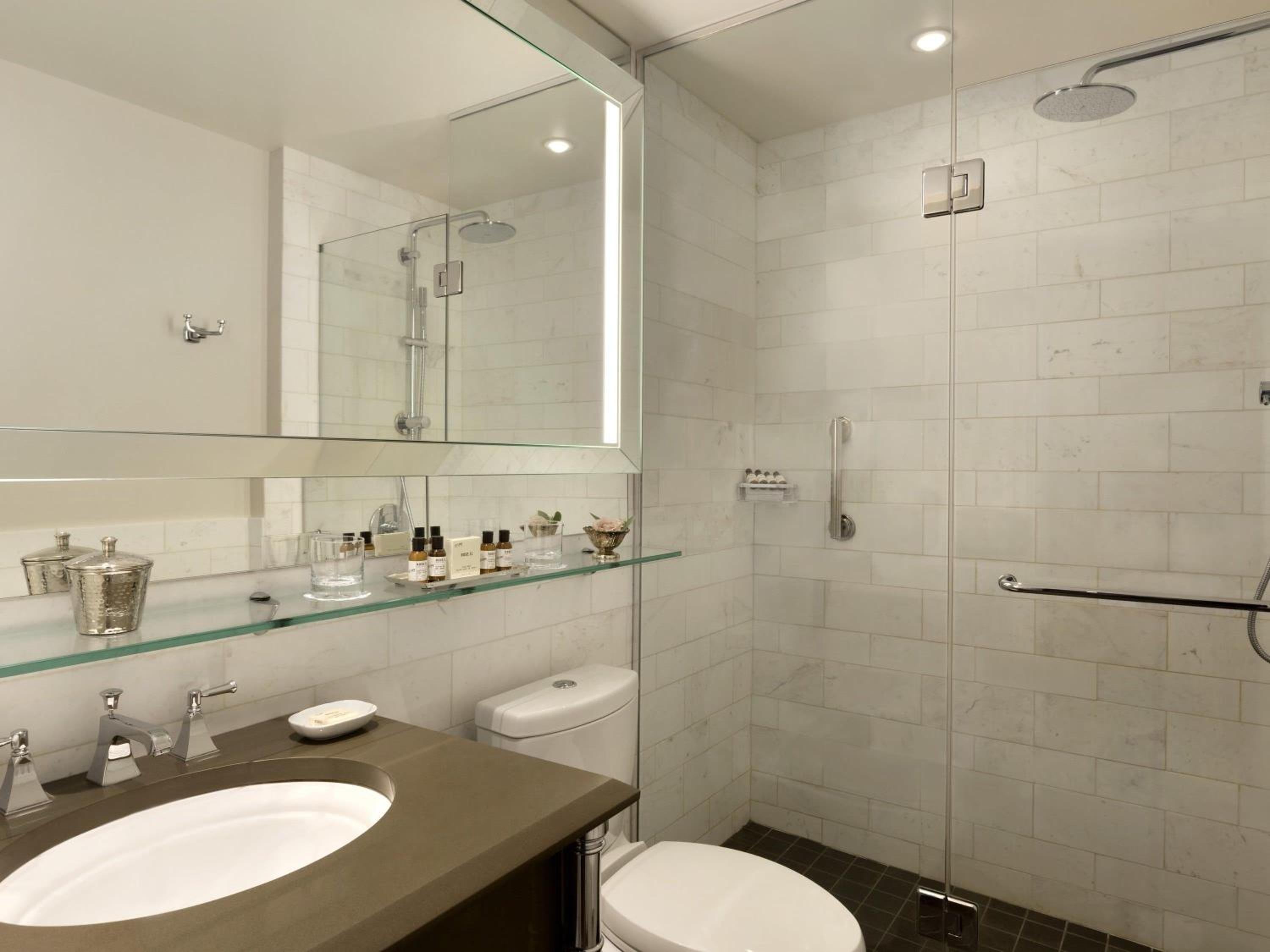 Junior Suite with King Bed