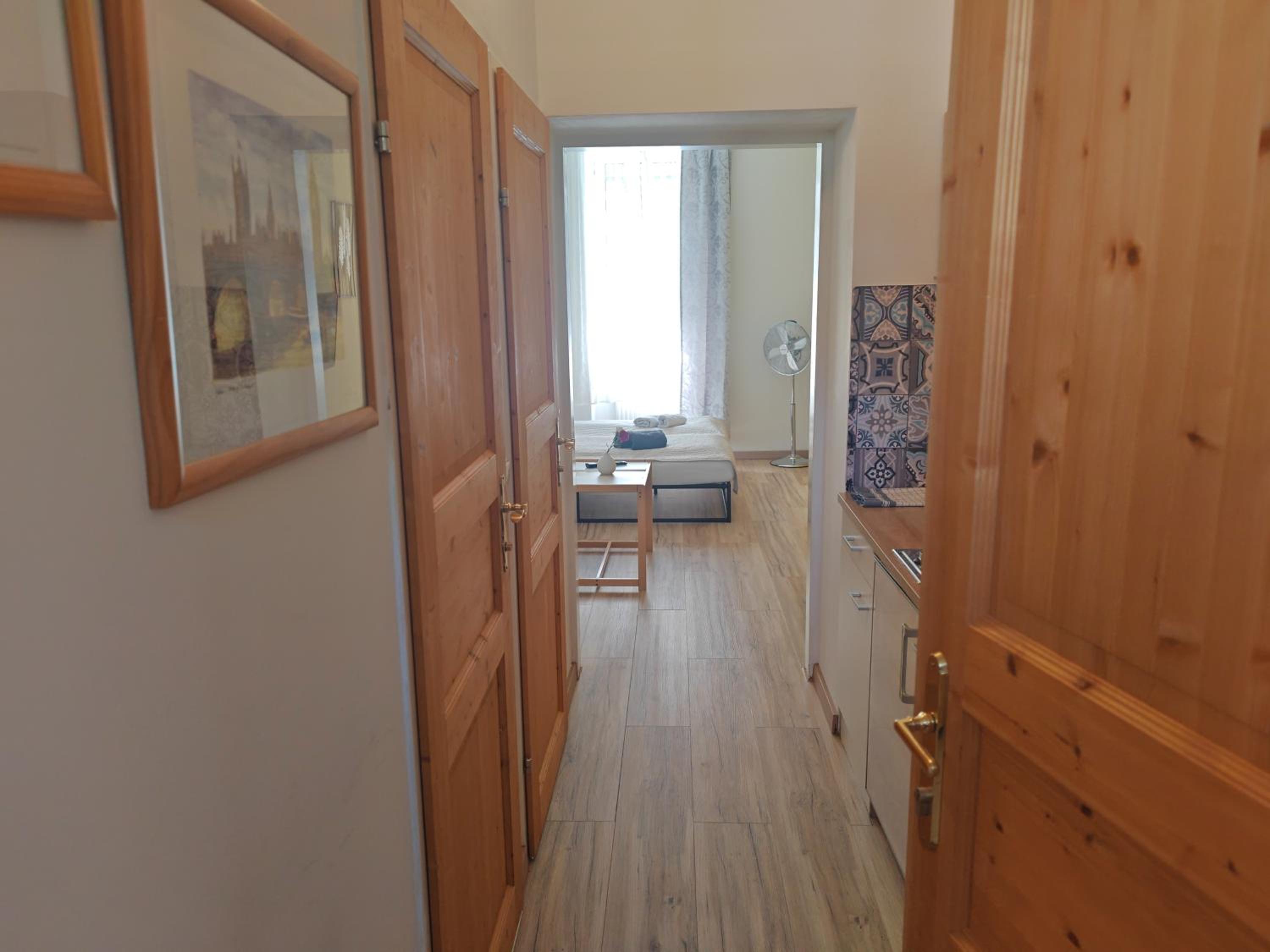 Double or Twin Room with Private Bathroom