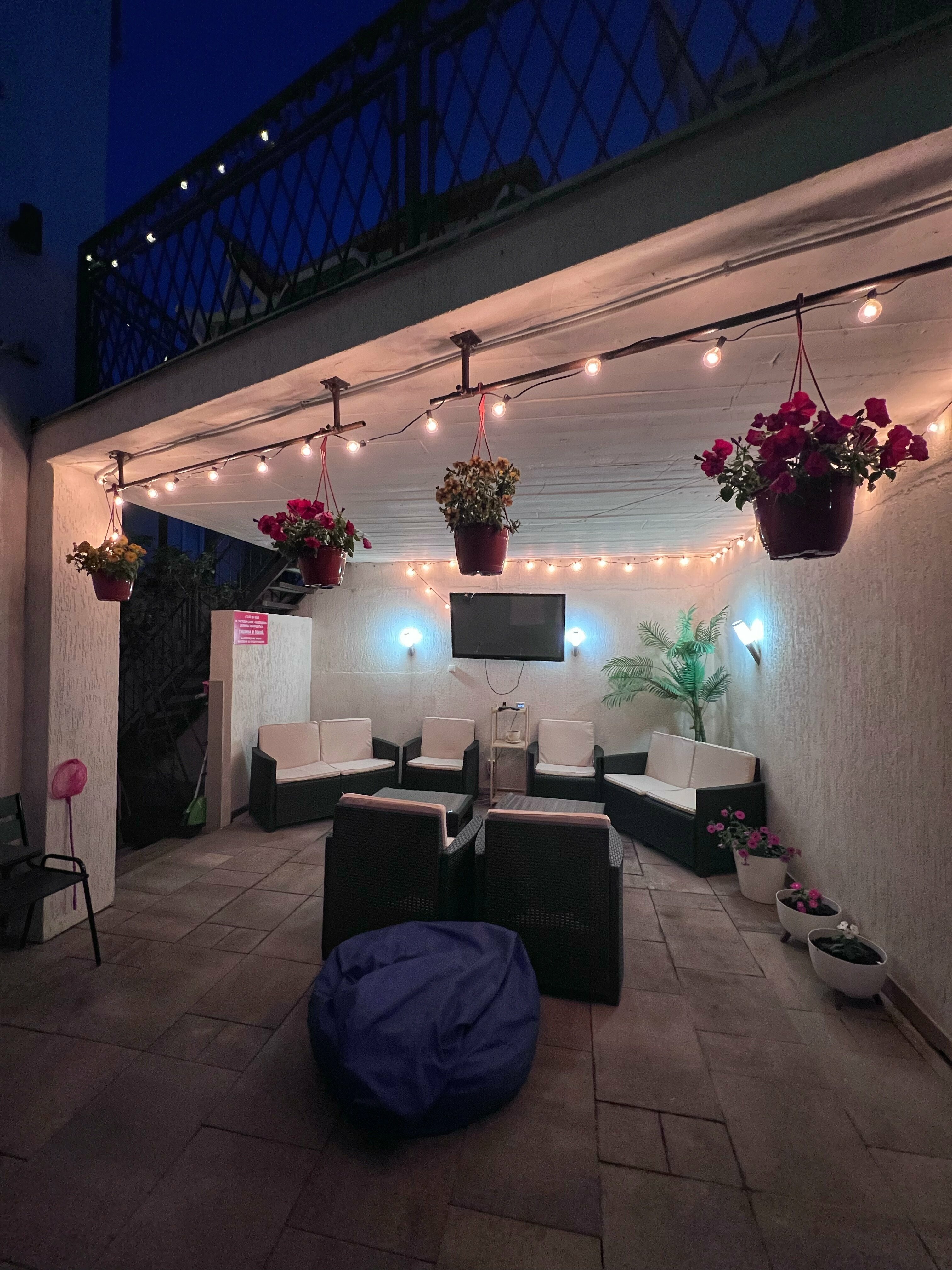 Четырехместный номер с балконом