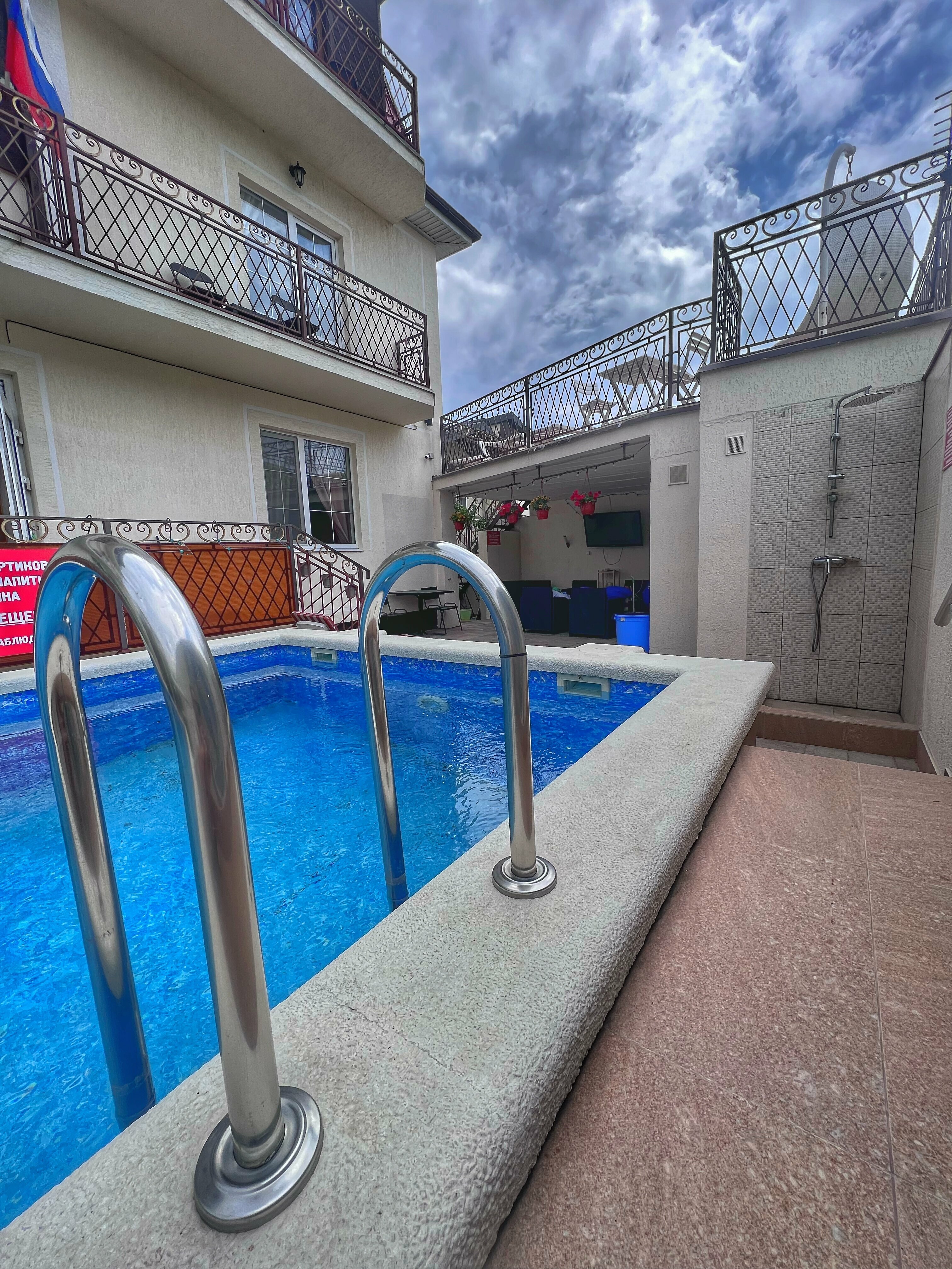 Стандартный четырехместный номер