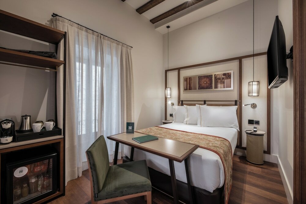 Premium Single Room (Arte Original)