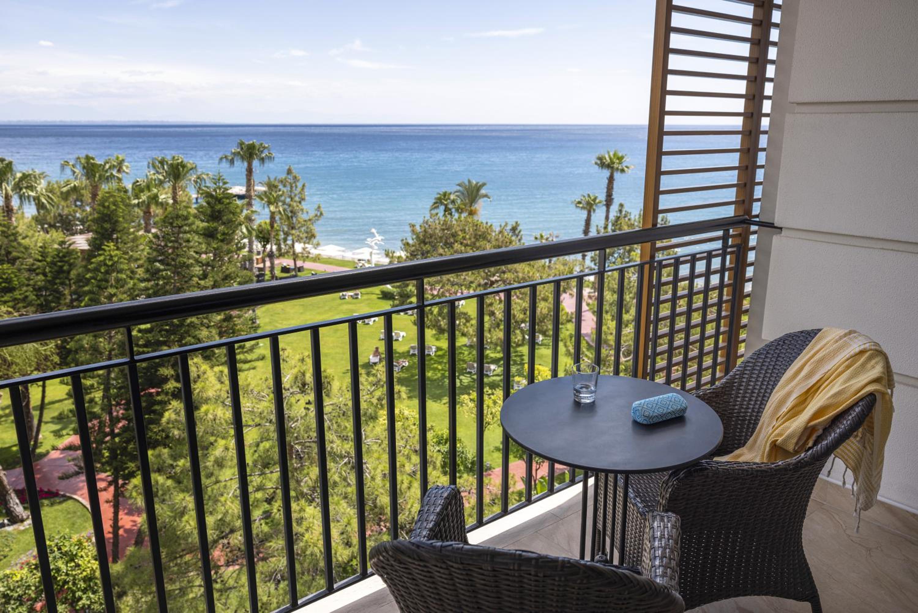 Deluxe Double Room with Sea View