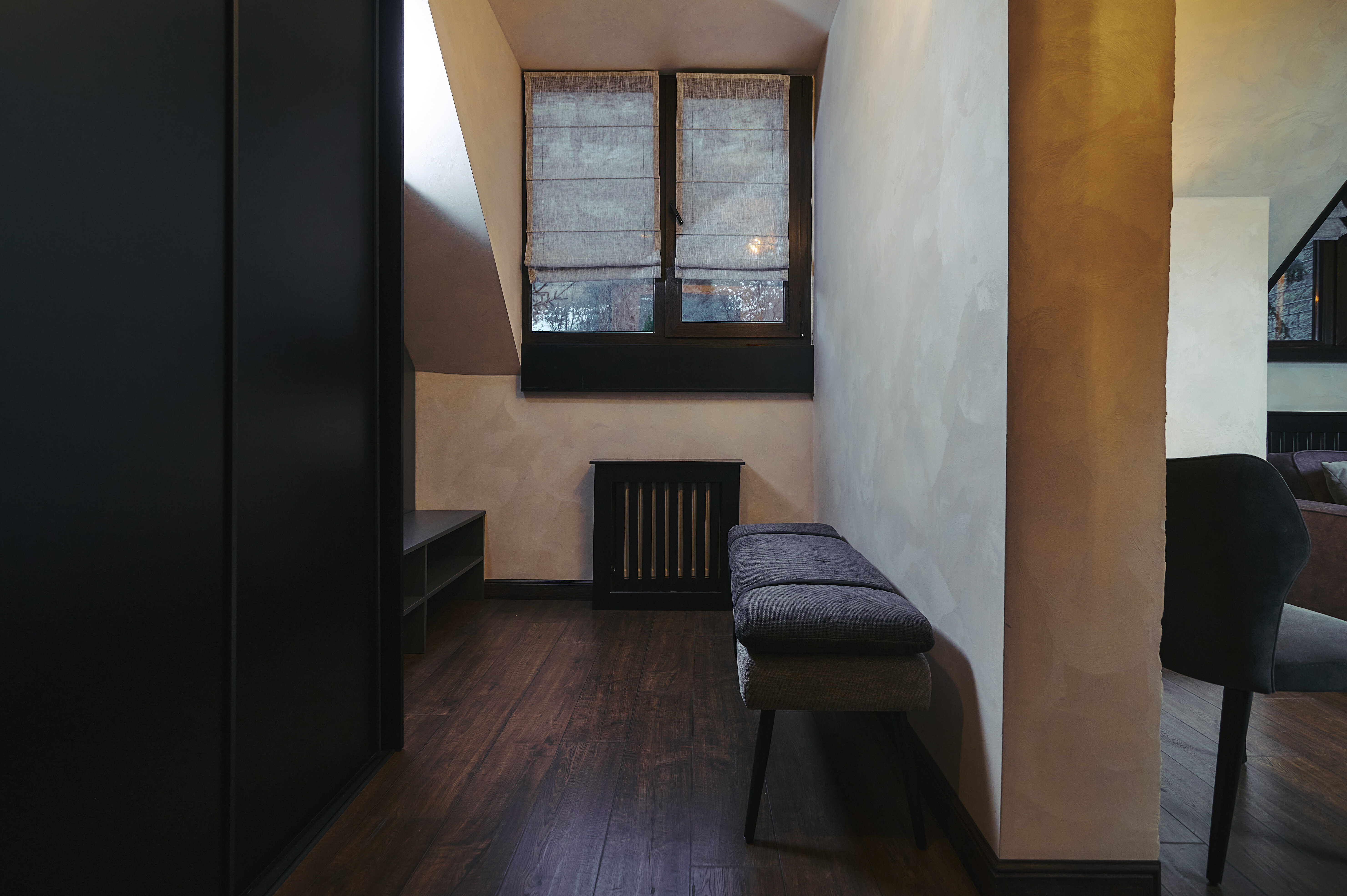 Номер-студия с кроватью размера "king-size" и диван-кроватью