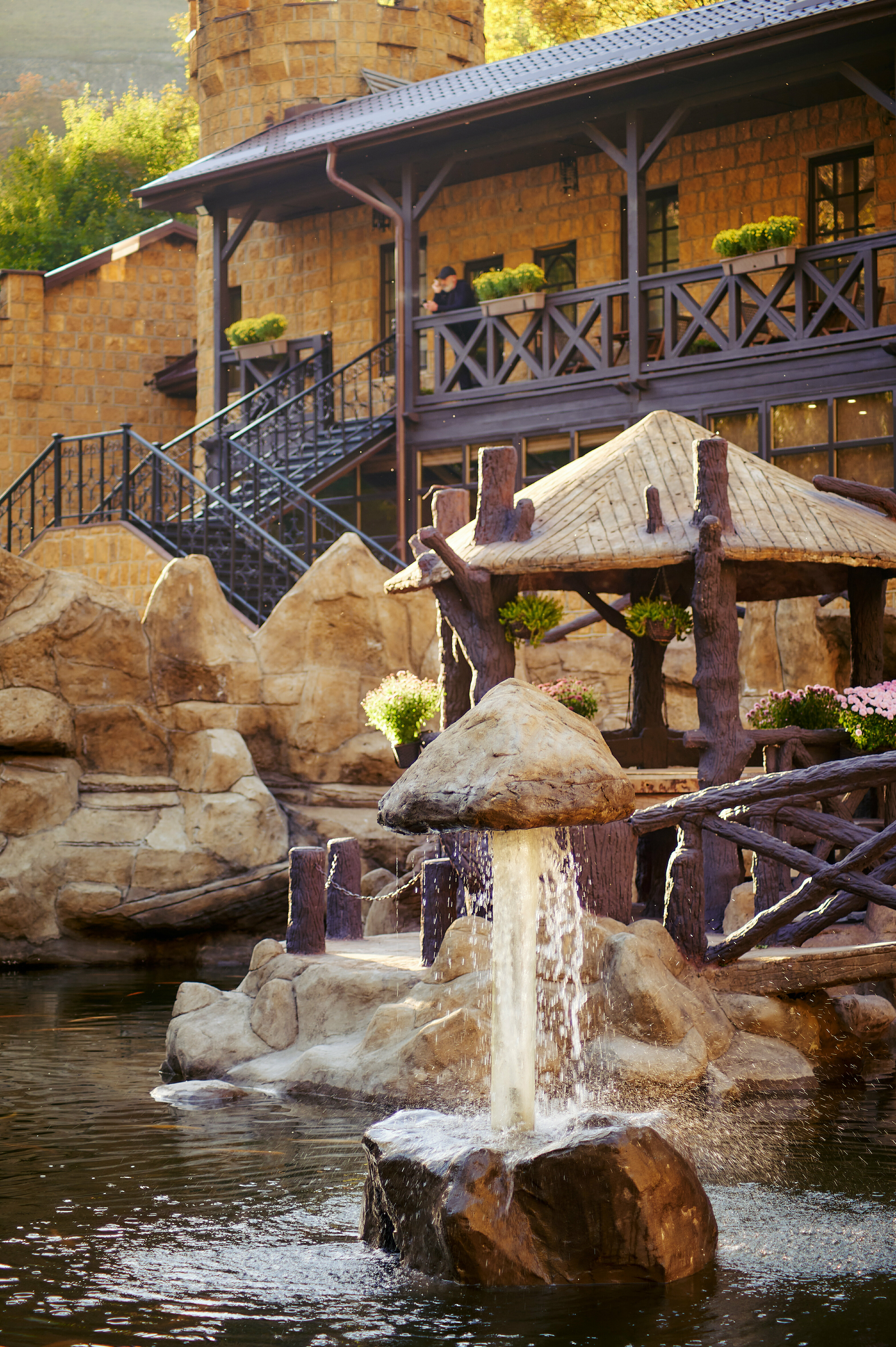 Номер-студия с кроватью размера "king-size" и диван-кроватью