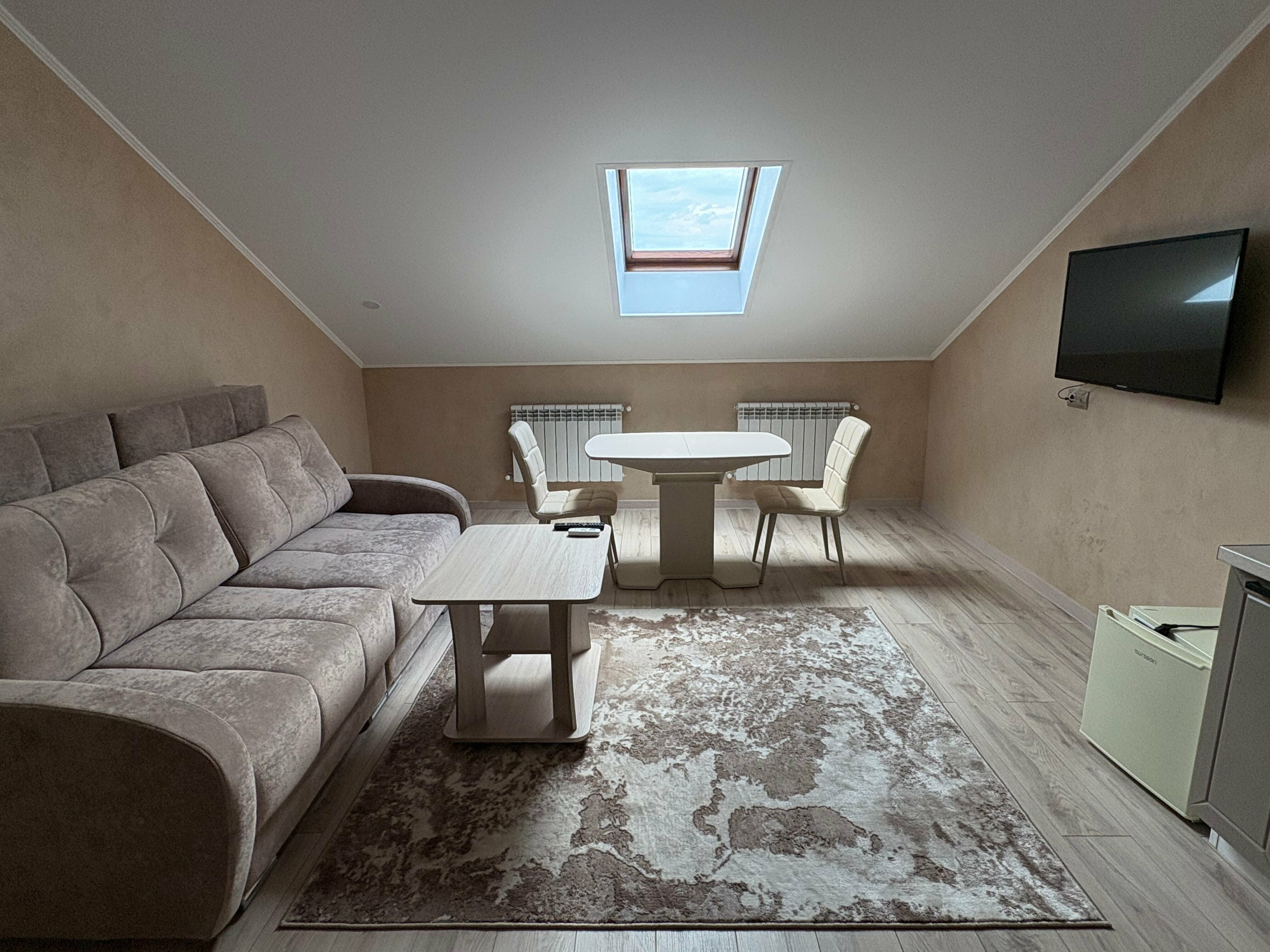 джуниор сюит