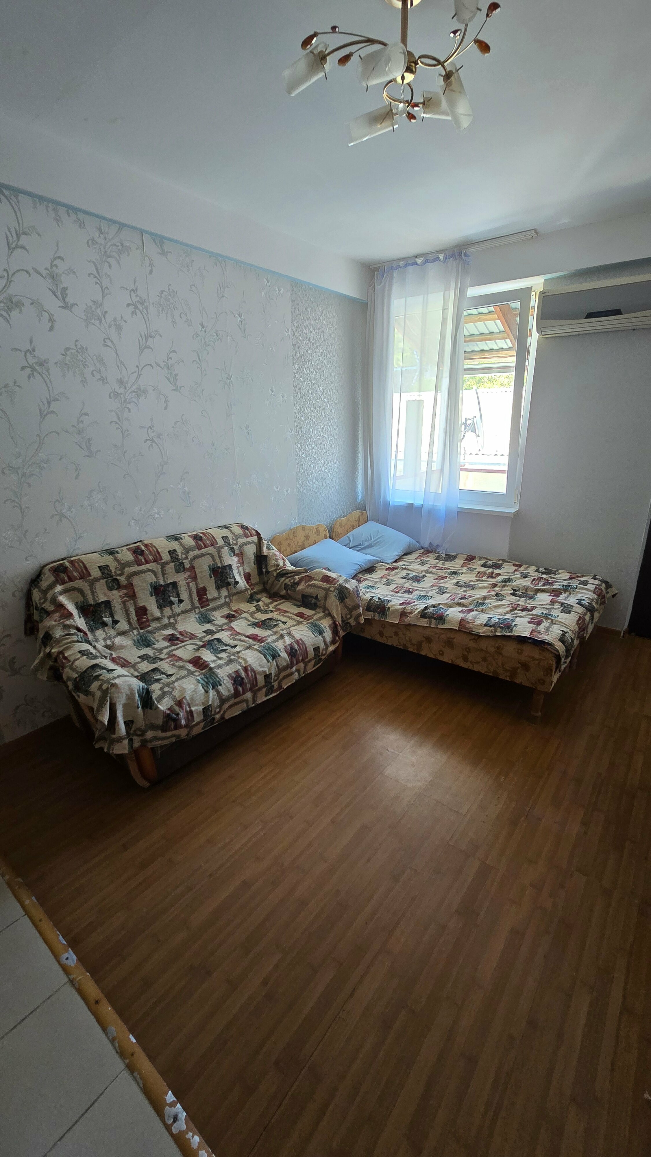 Четырёх местный номер на третьем этаже