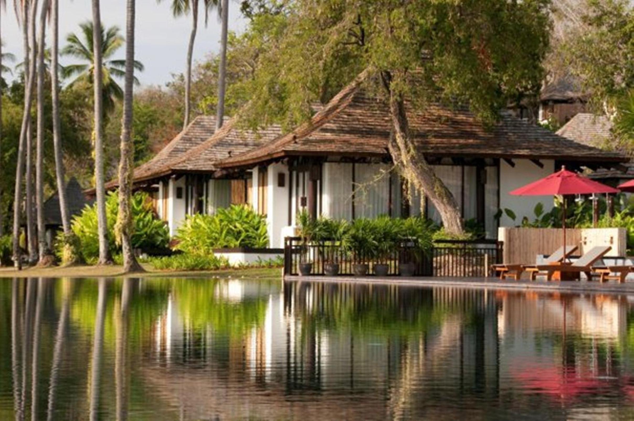 Deluxe Villa Beachfront