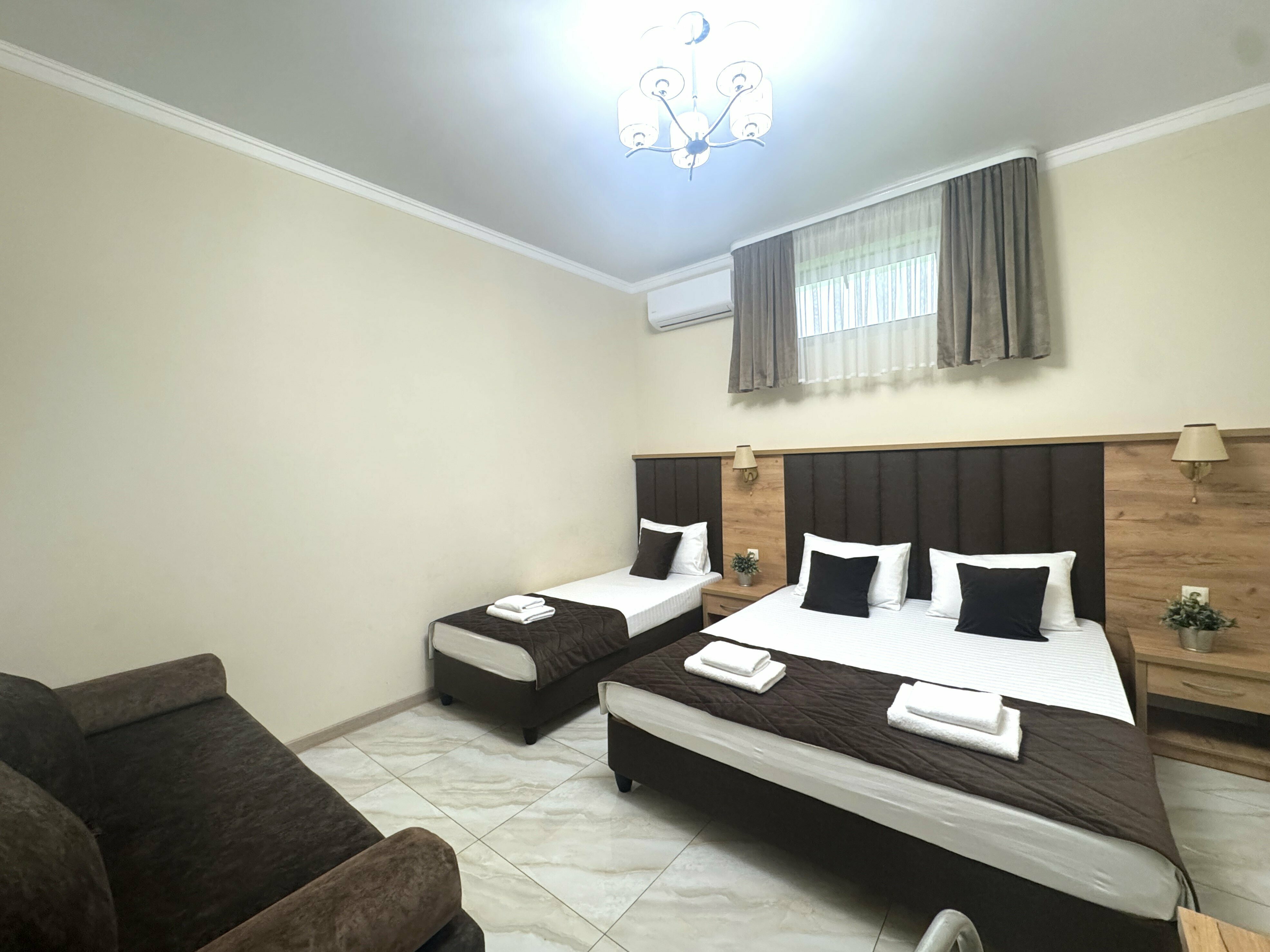 STANDART (КОРПУС АДОНИС) с маленьким окном, 1 этаж