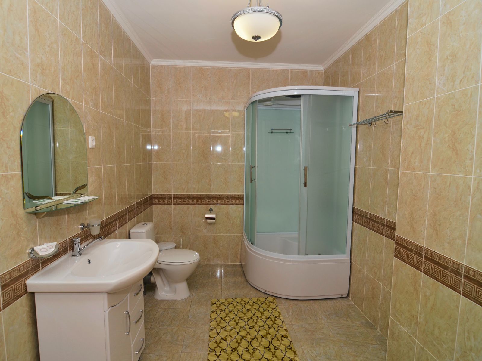 Трехместный номер Делюкс