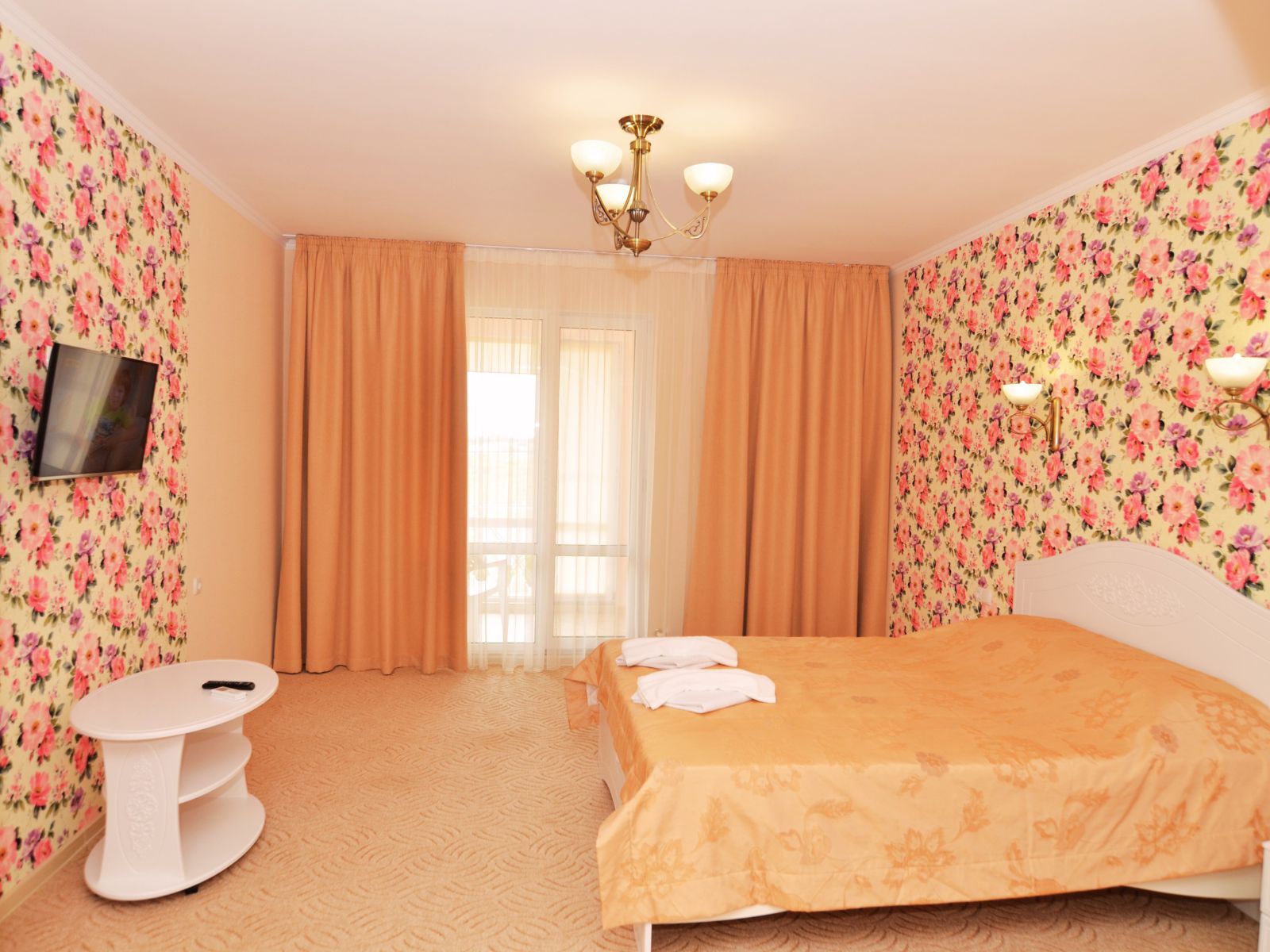 Трехместный номер Делюкс