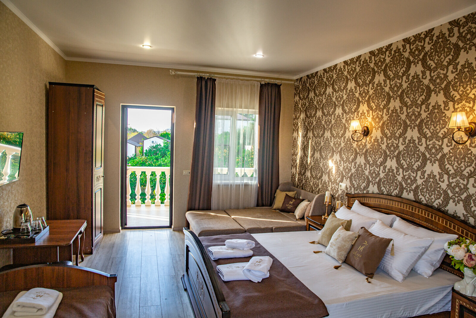 Семейный полулюкс