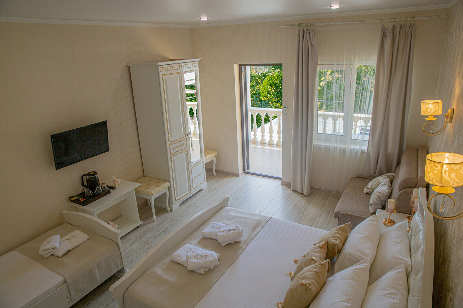 Семейный полулюкс