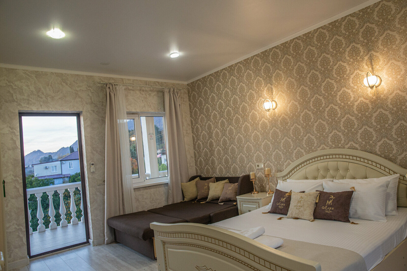 Люкс с видом на море