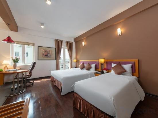 Family Room, 1 Bedroom, Balcony, Garden View