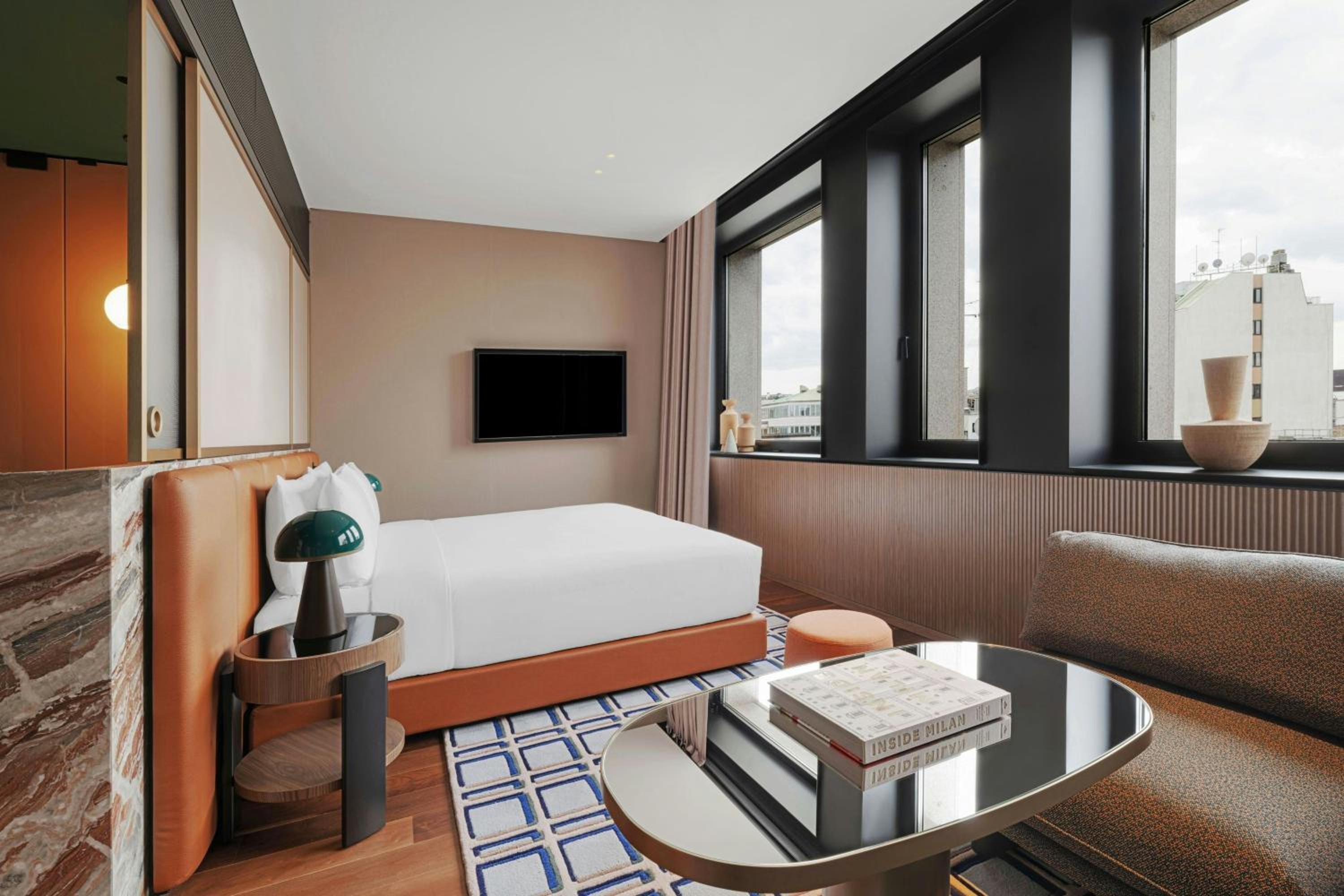 Atelier King Room with City View