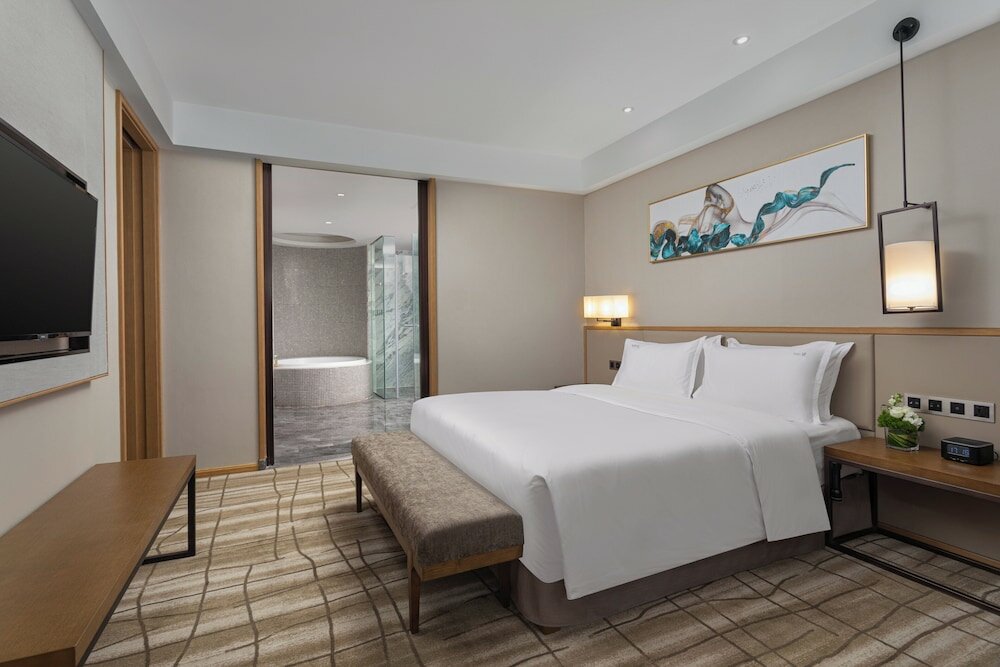 Suite, 1 Bedroom (Dining)