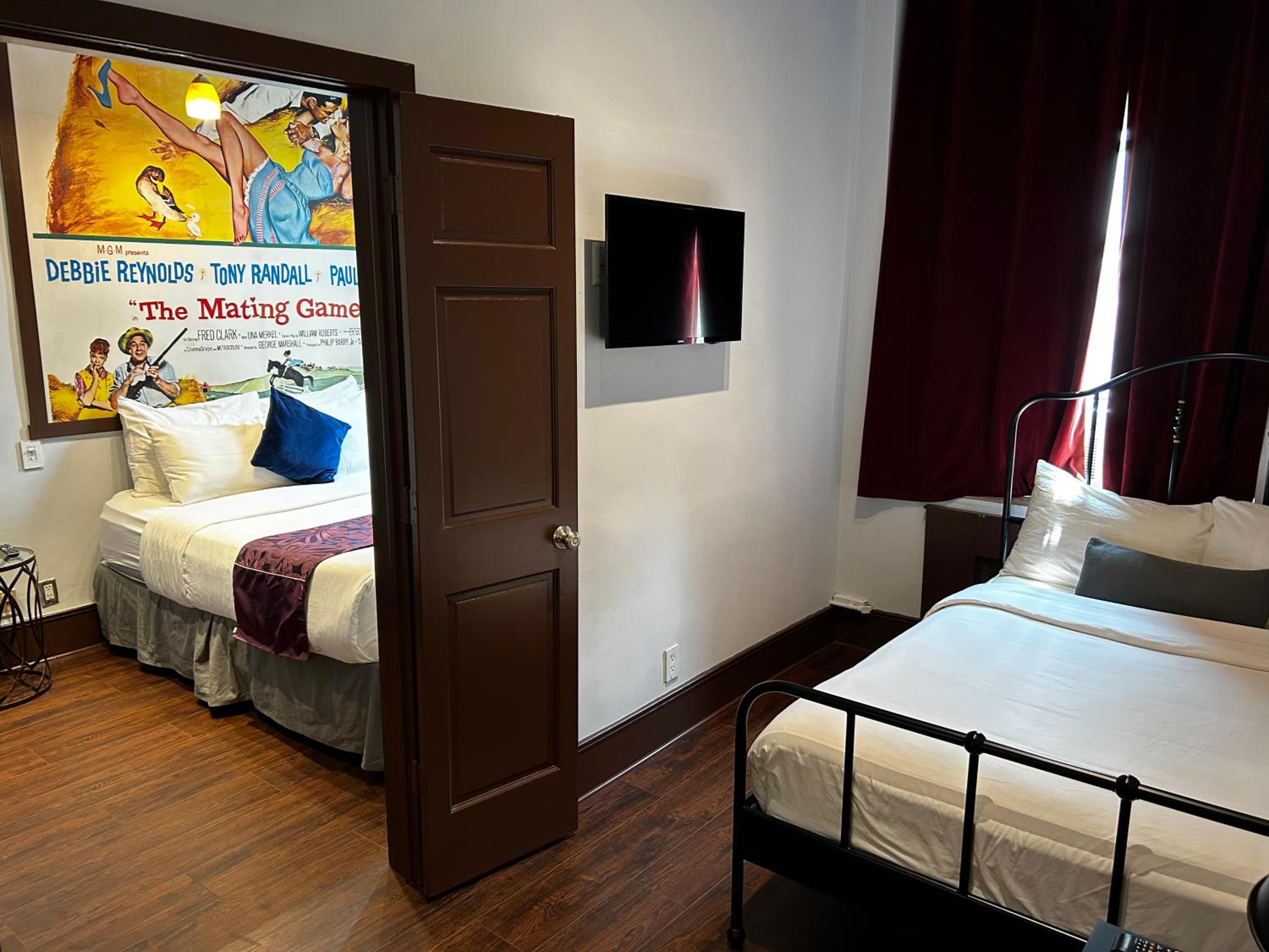Deluxe Quadruple Room