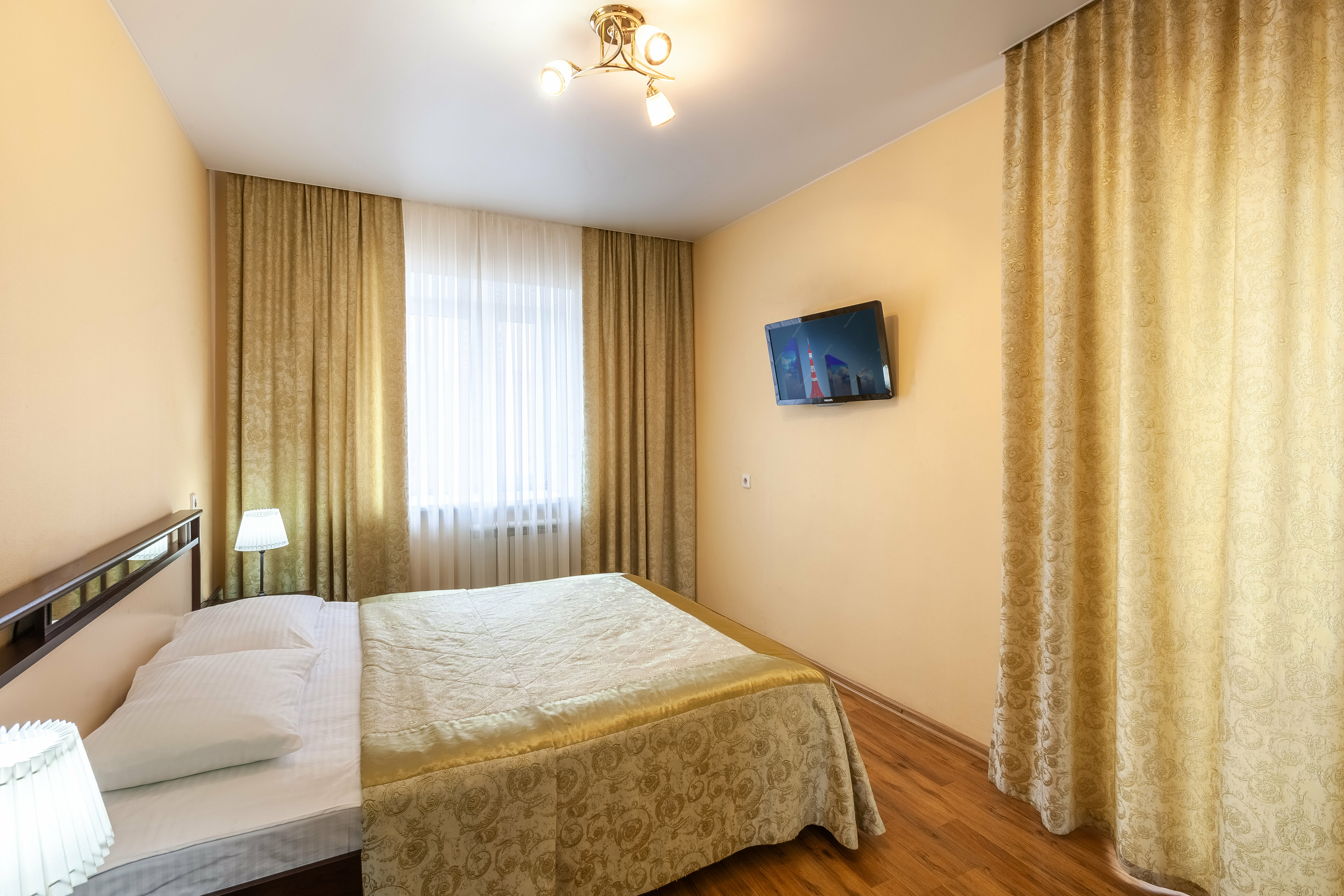 Большой двухместный номер с 1 кроватью