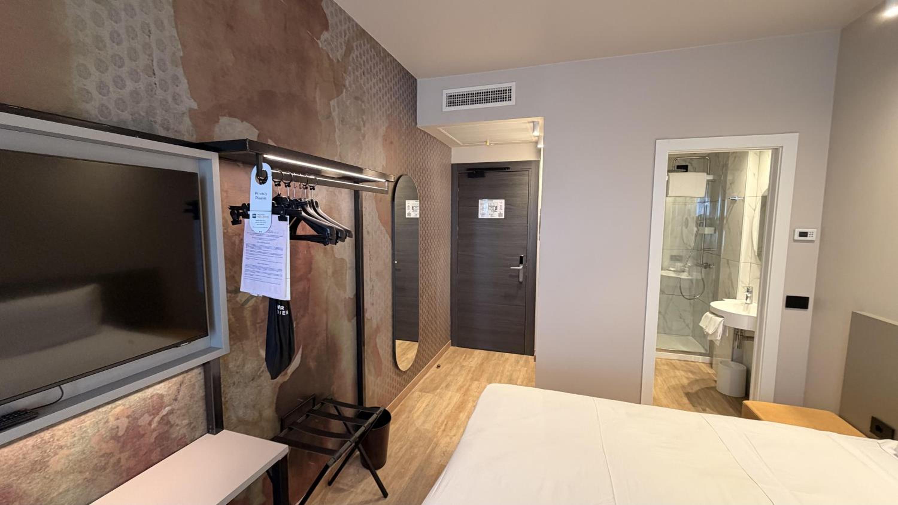 Comfort Double or Twin Room