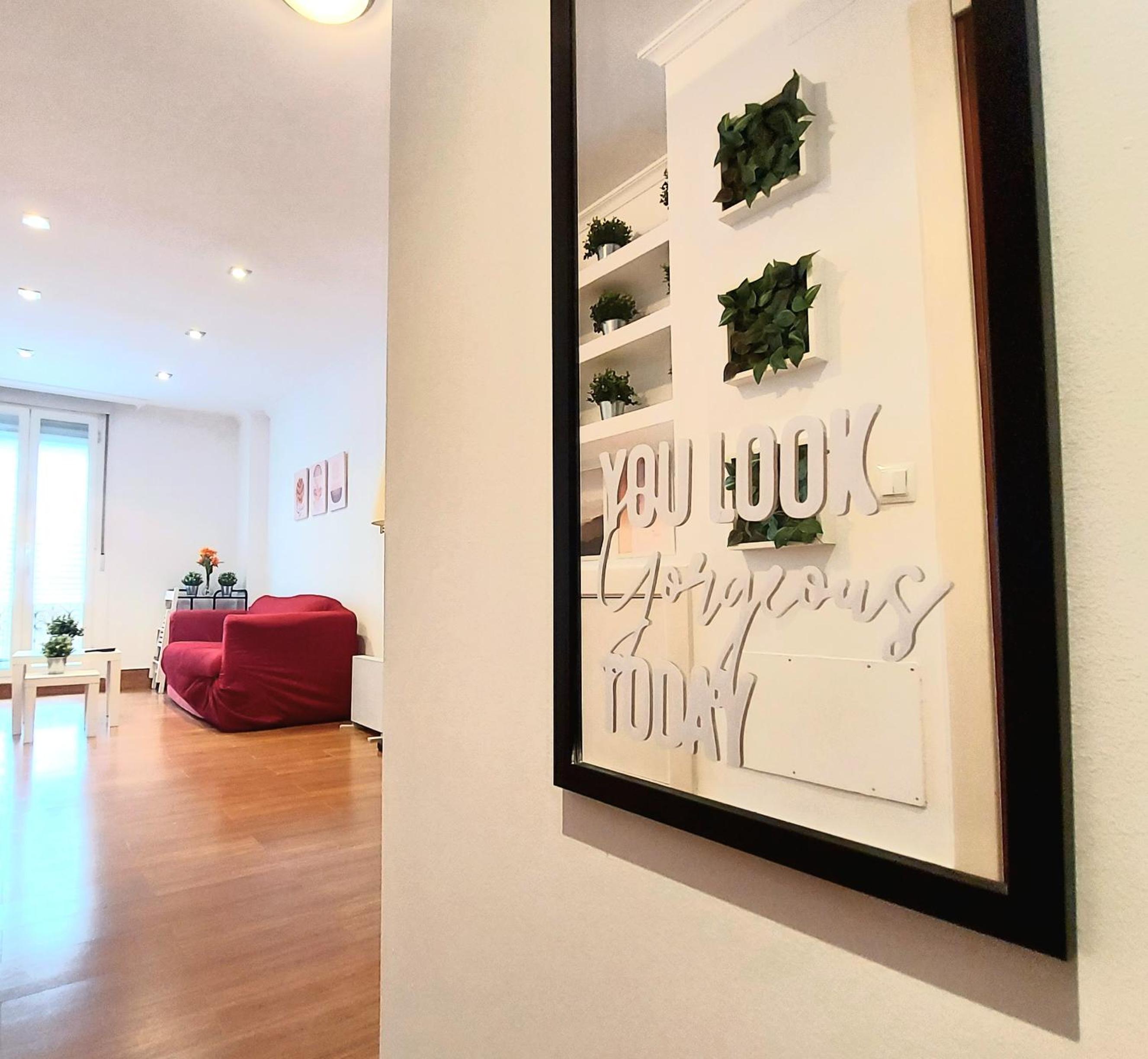 Apartment with Shower