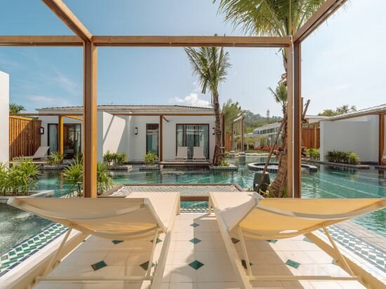 One-bedroom Lagoon Suite Villa