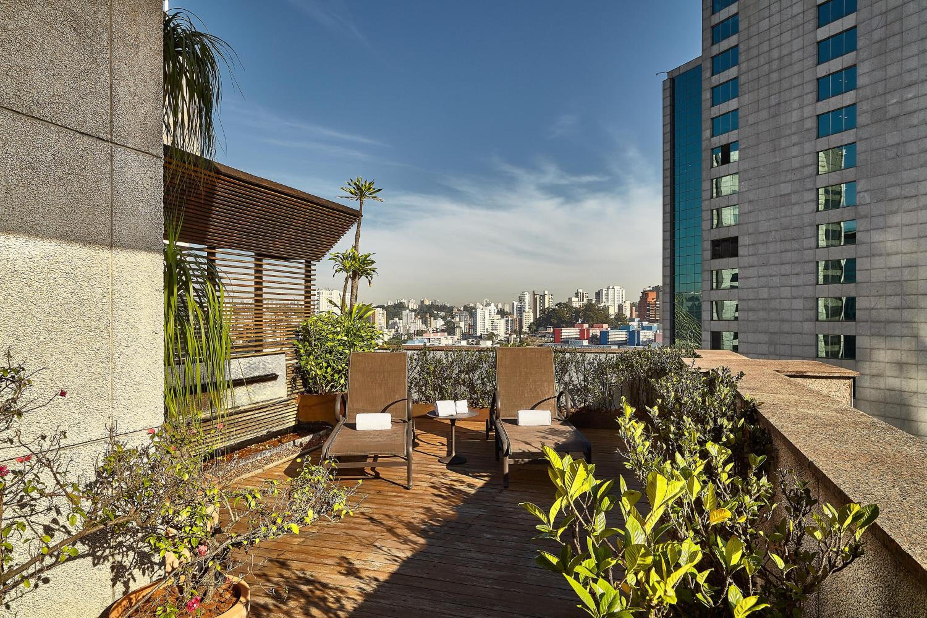 Two-Bedroom Presidential Suite