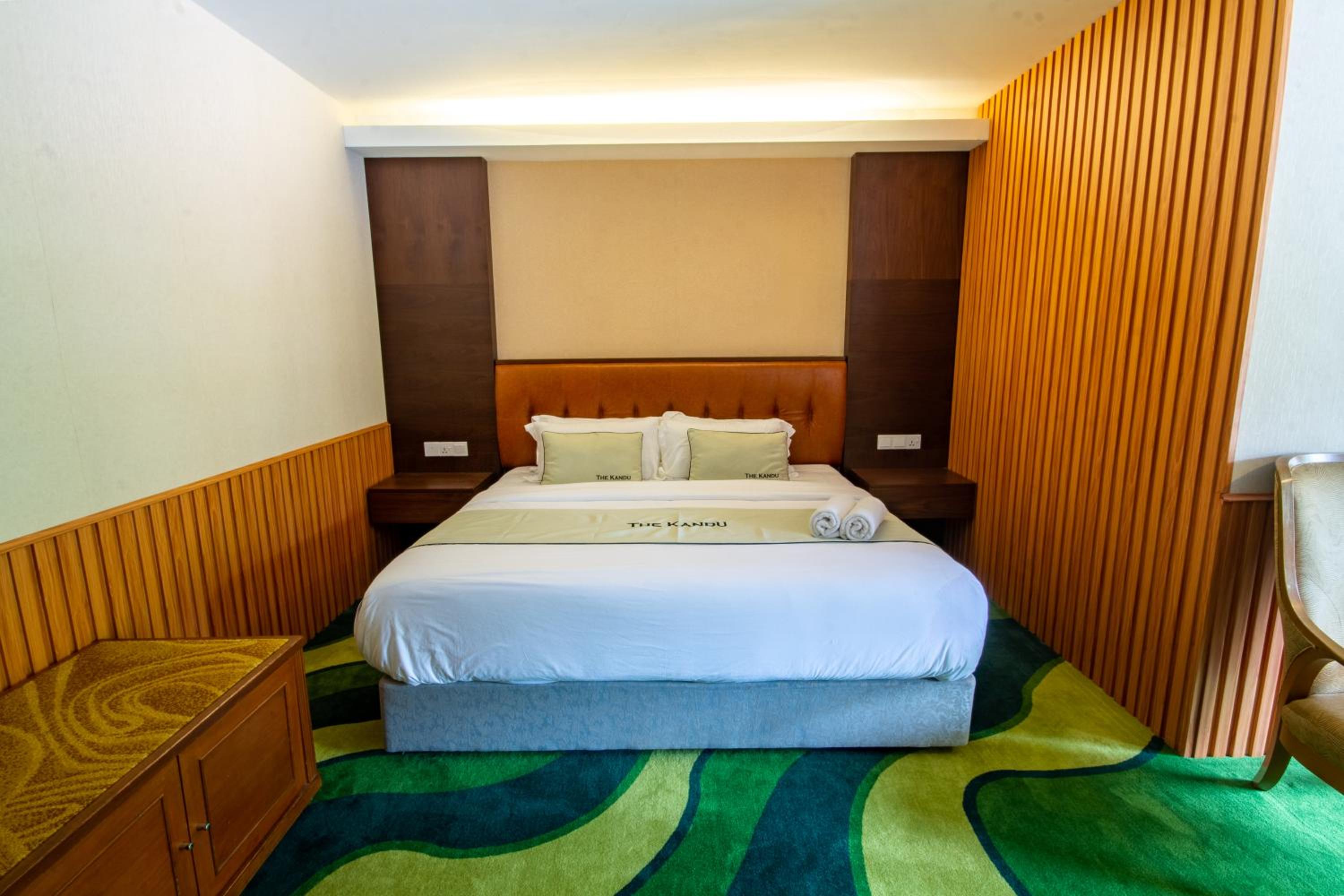 King Room With Balcony