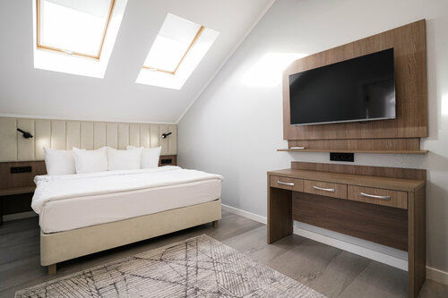 Люкс с кроватью размера «king-size» в BlissPark