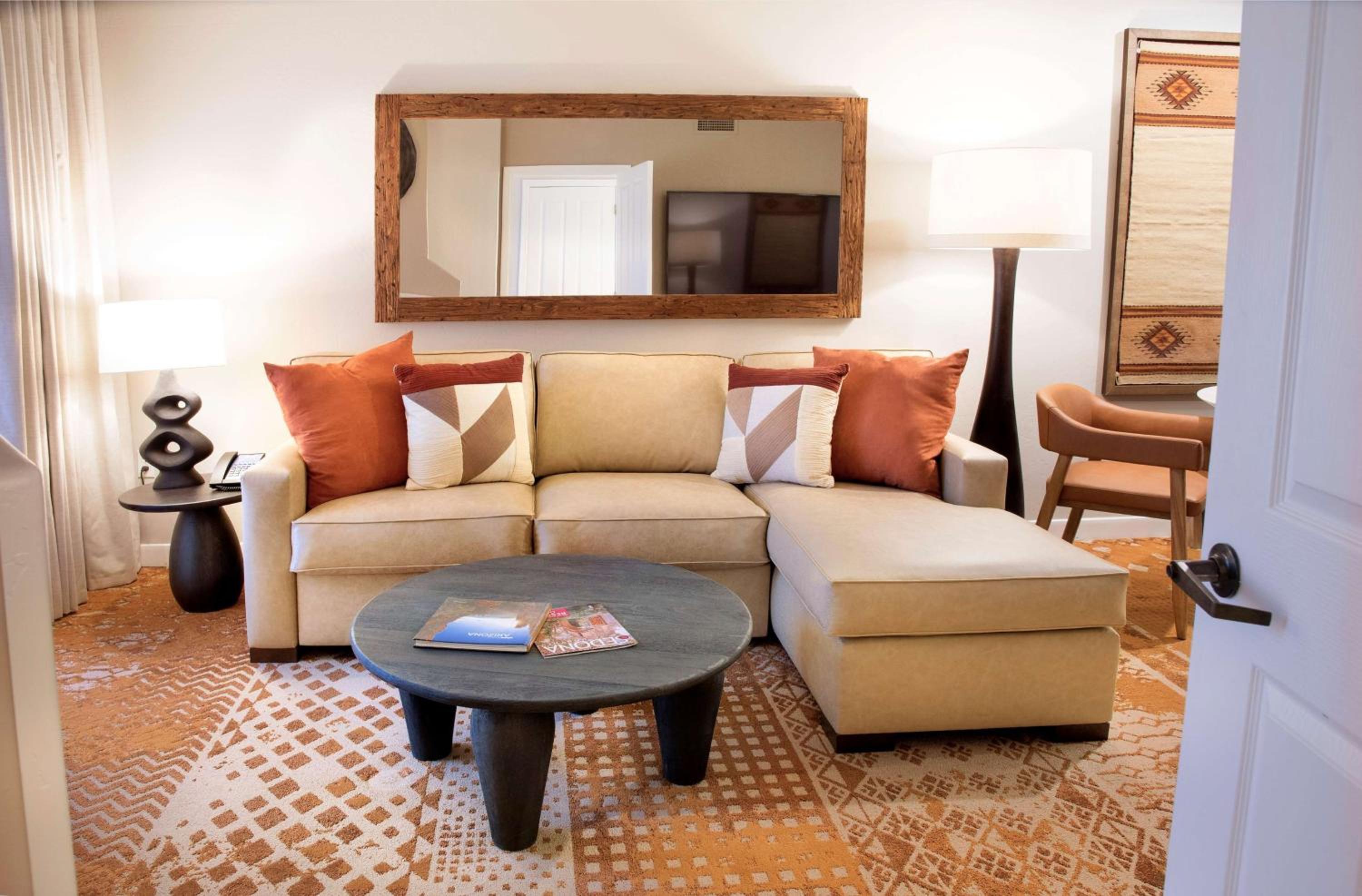 Double Queen Suite with Balcony