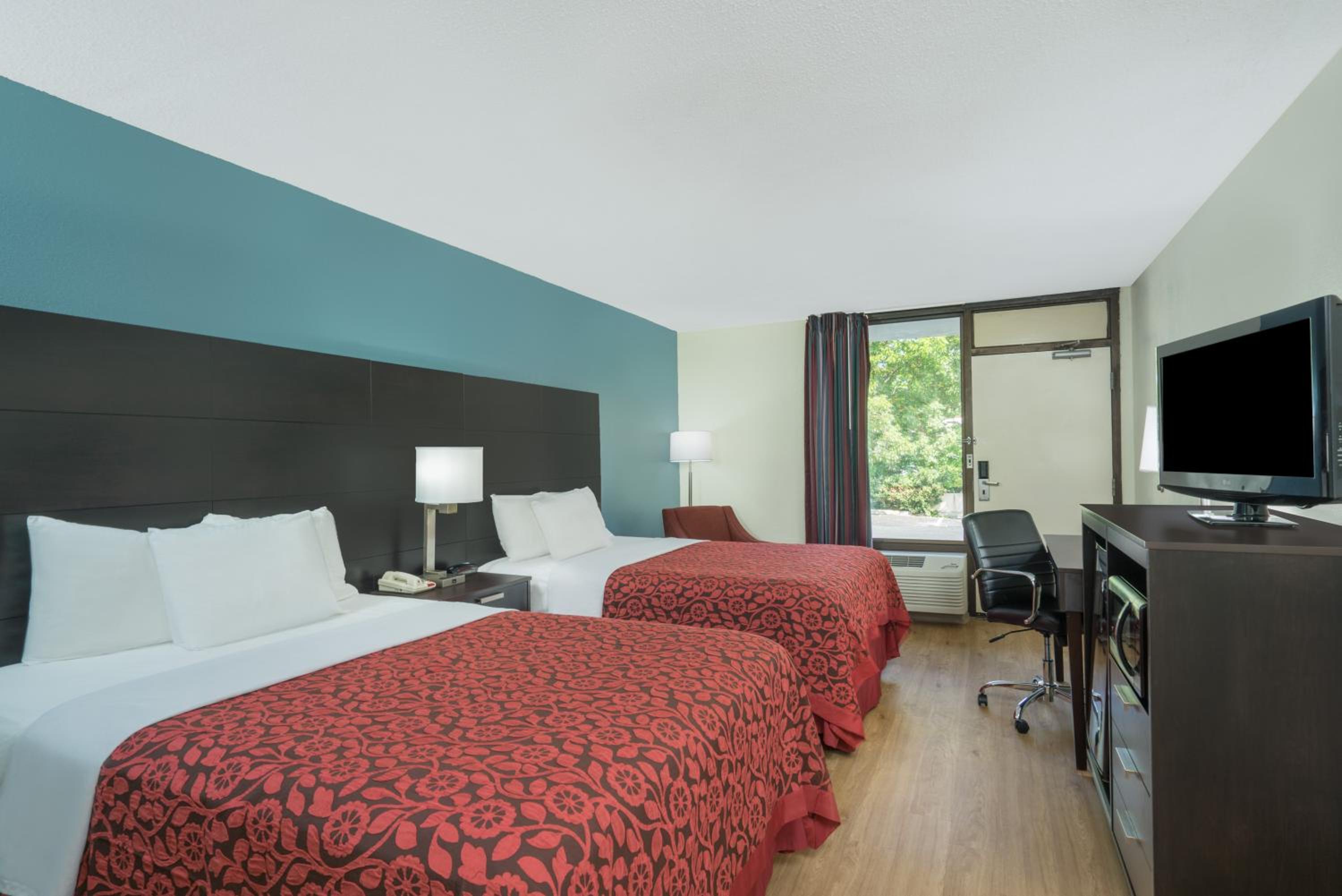 Double Room with Two Double Beds - Non-Smoking