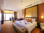 Club Grand King Room в Dusit Thani Pattaya