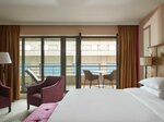 Номер Делюкс с кроватью «king-size» в Hyatt Regency Nice Palais de la Mediterranee