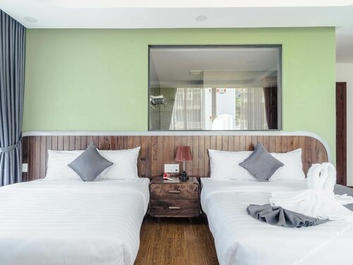 Quadruple Family Room в Mega Sky Hotel